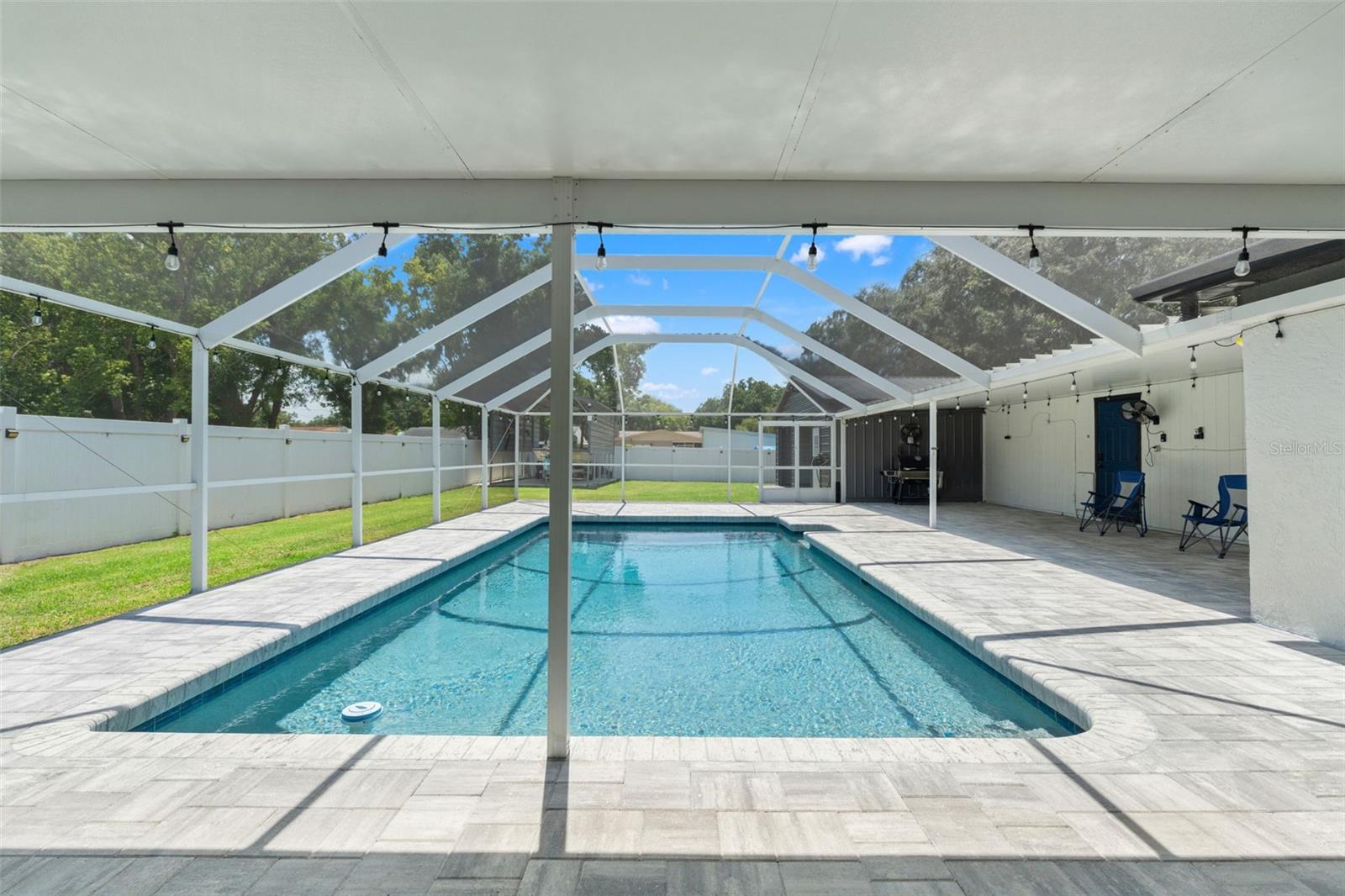 SILVER LAKE ESTATES - Residential
