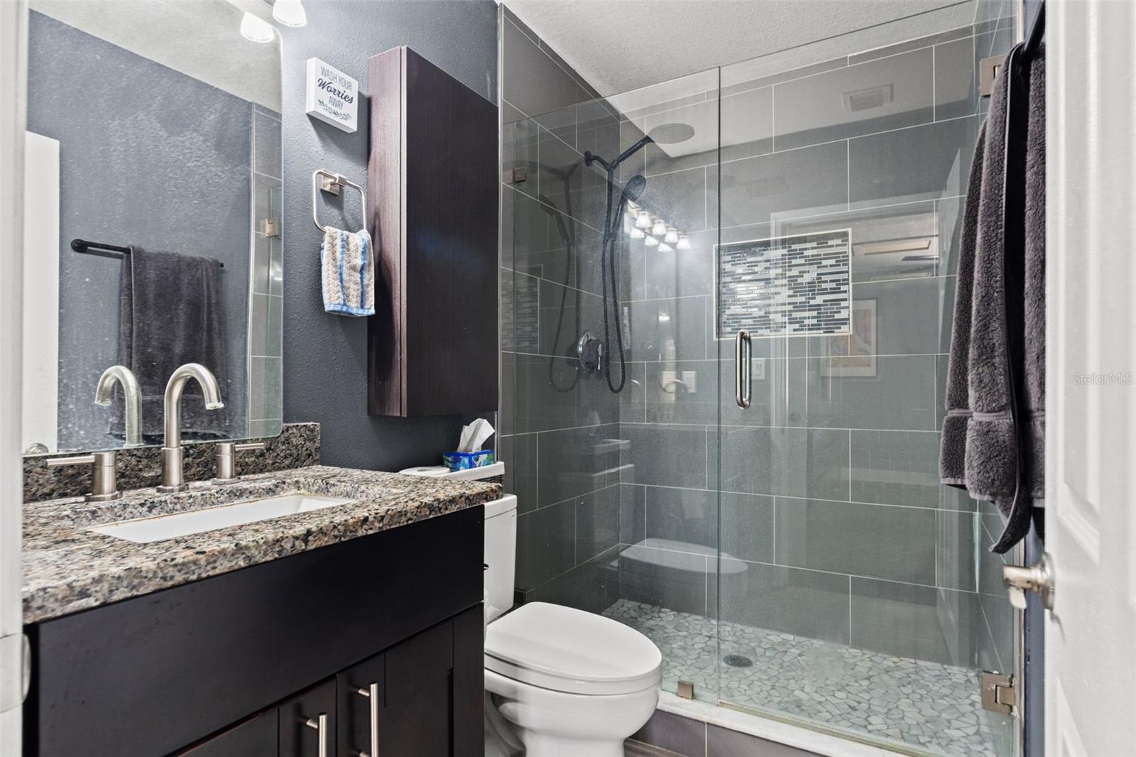 SILVER LAKE ESTATES - Residential