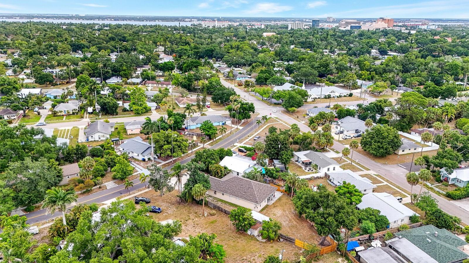 SEMINOLE PARK - Residential