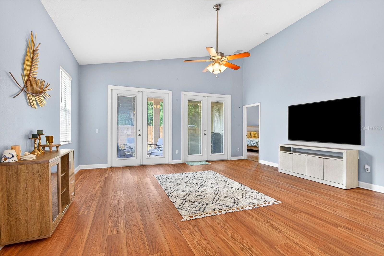 SEMINOLE PARK - Residential