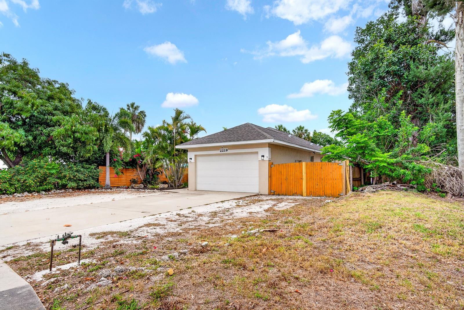 SEMINOLE PARK - Residential