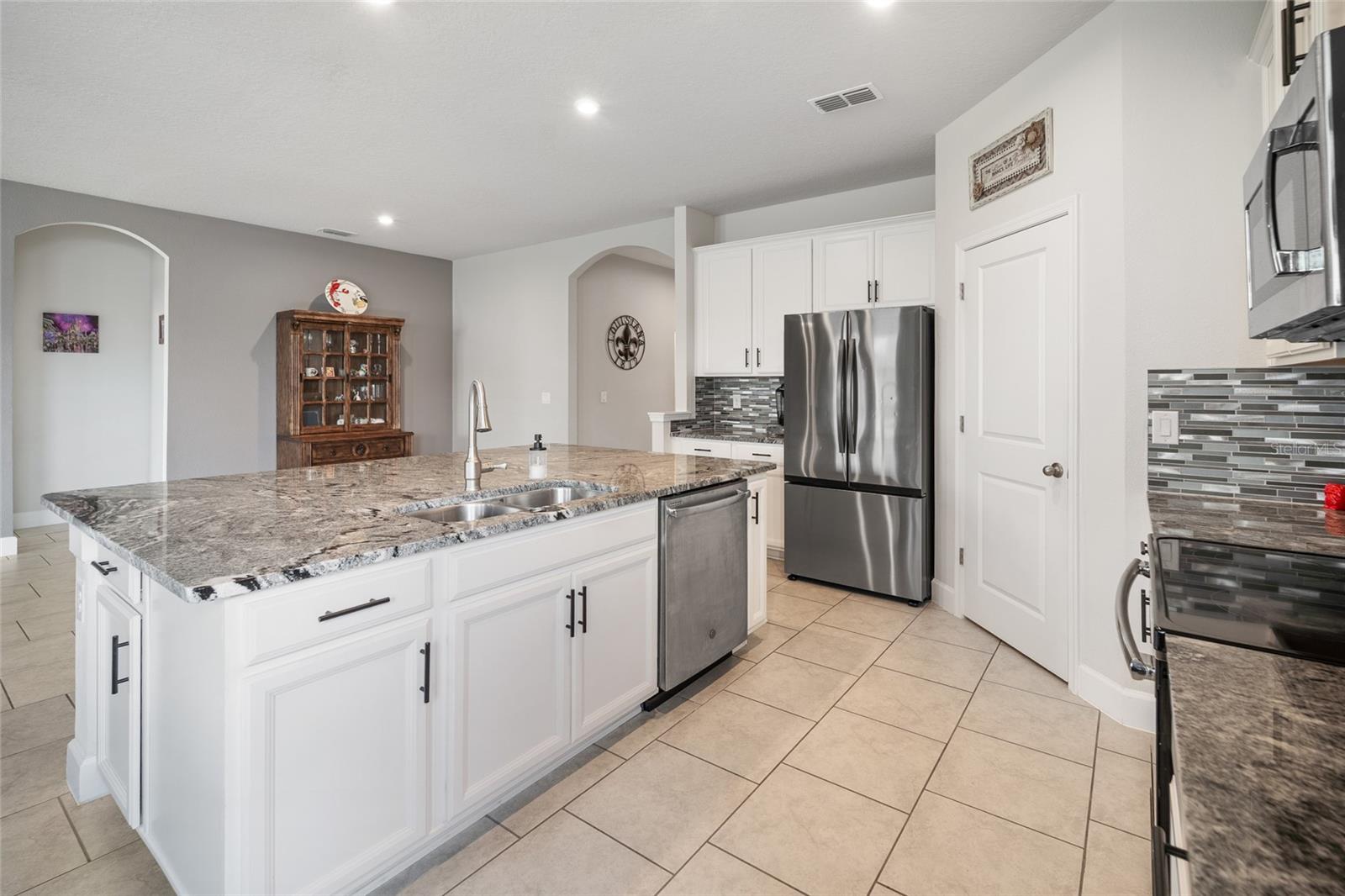 CHAMPIONS RESERVE PH 2B - Residential