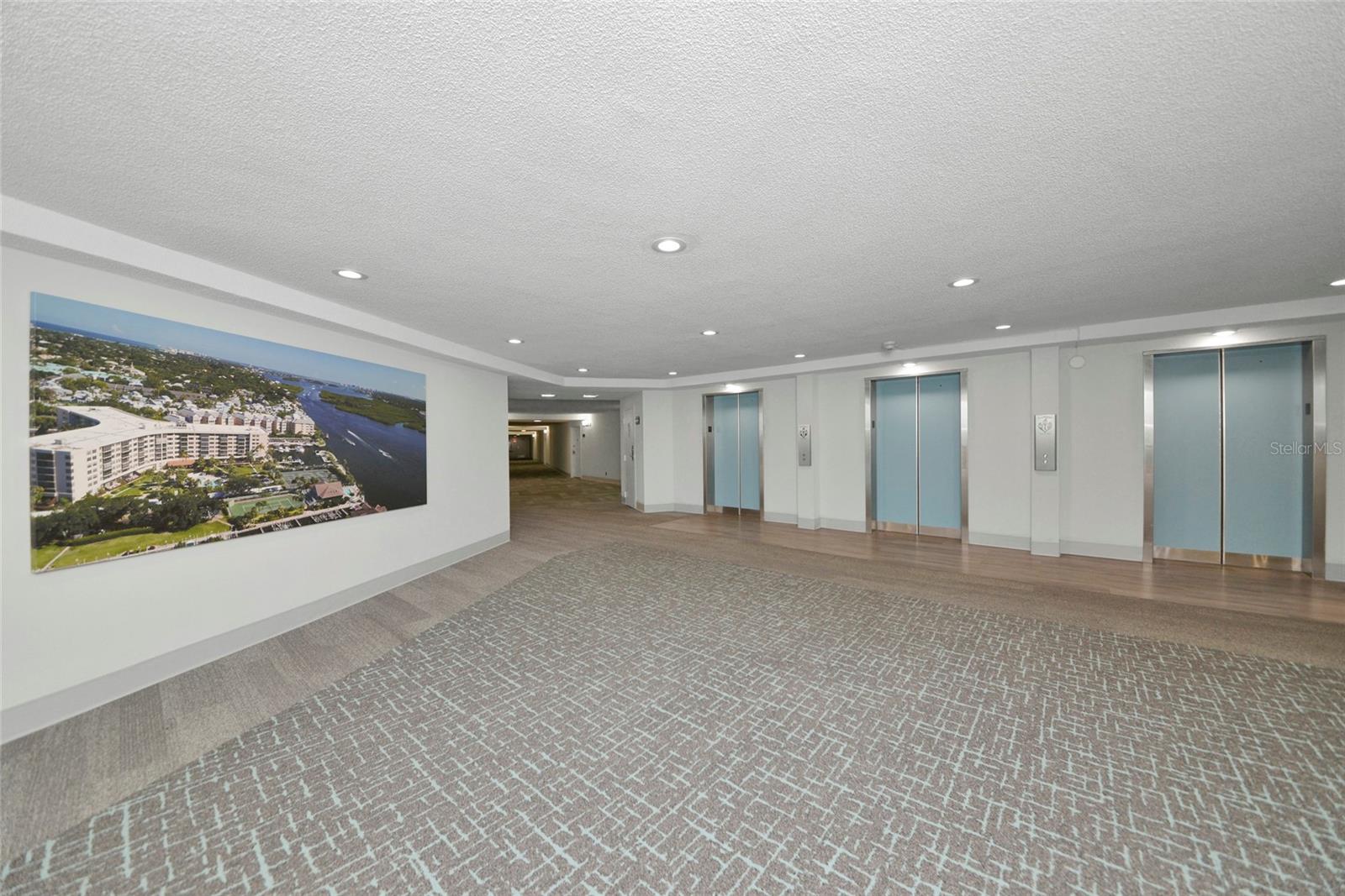 HARBOR TOWERS Y & R - Residential