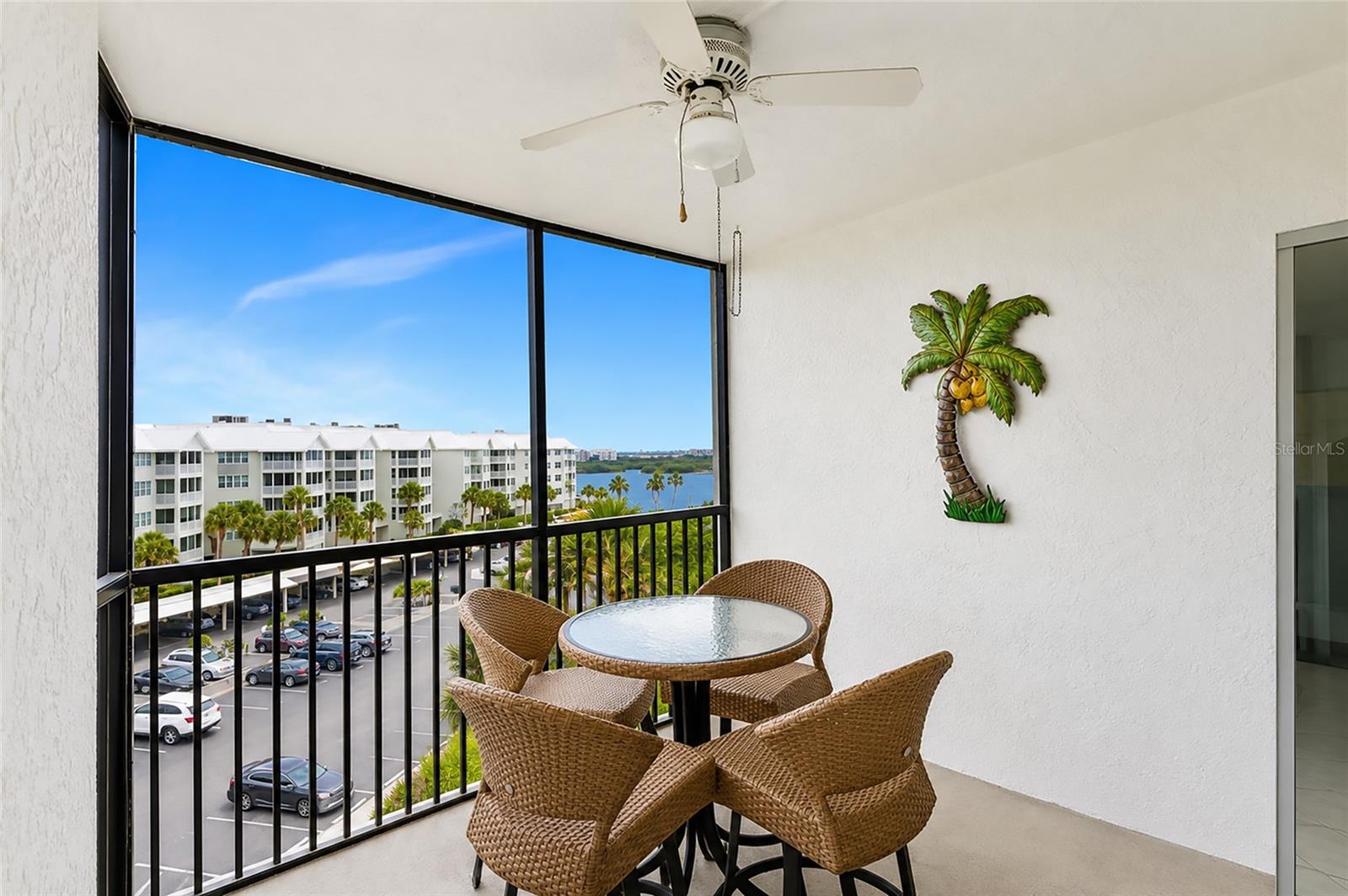 HARBOR TOWERS Y & R - Residential