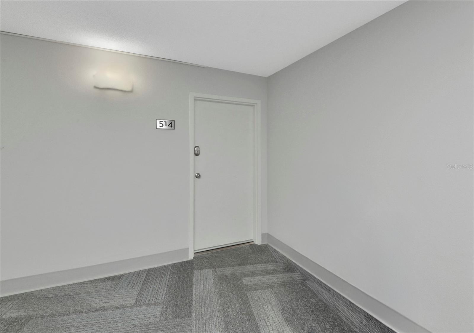 HARBOR TOWERS Y & R - Residential