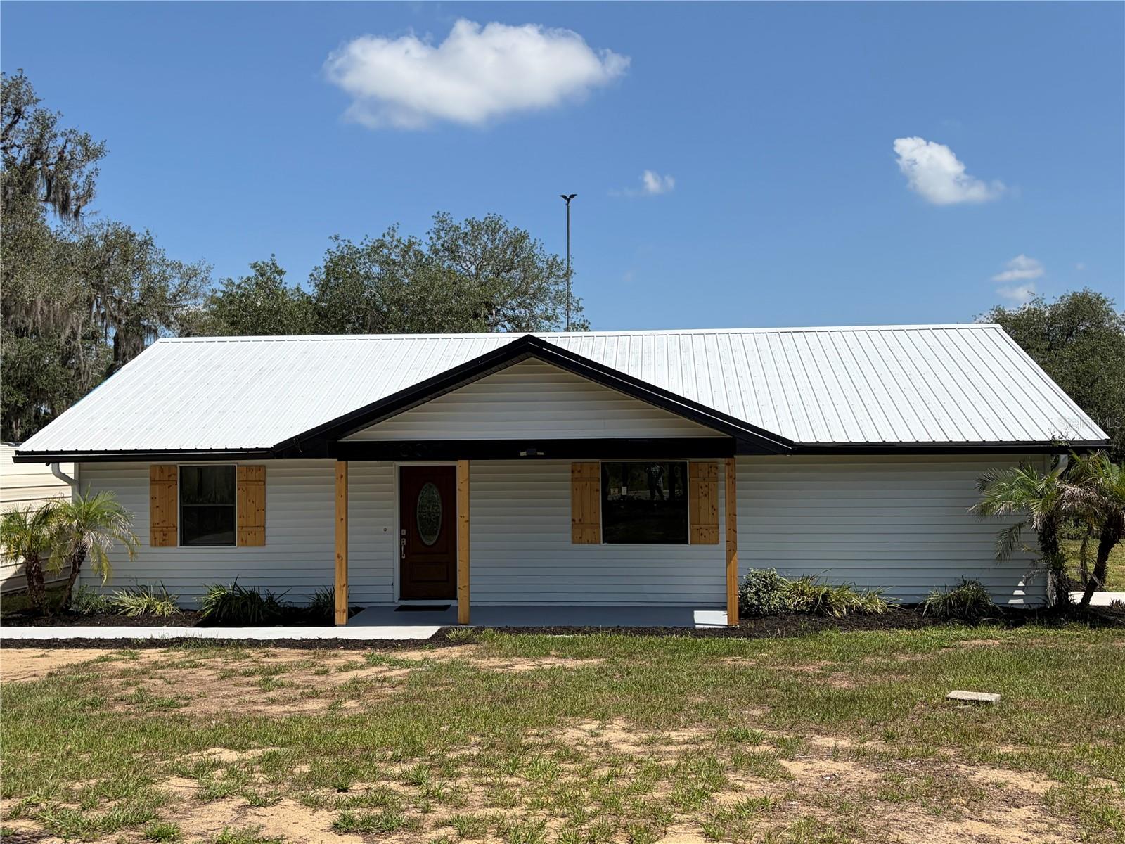 GOLDENBOUGH T A YARNELL - Residential