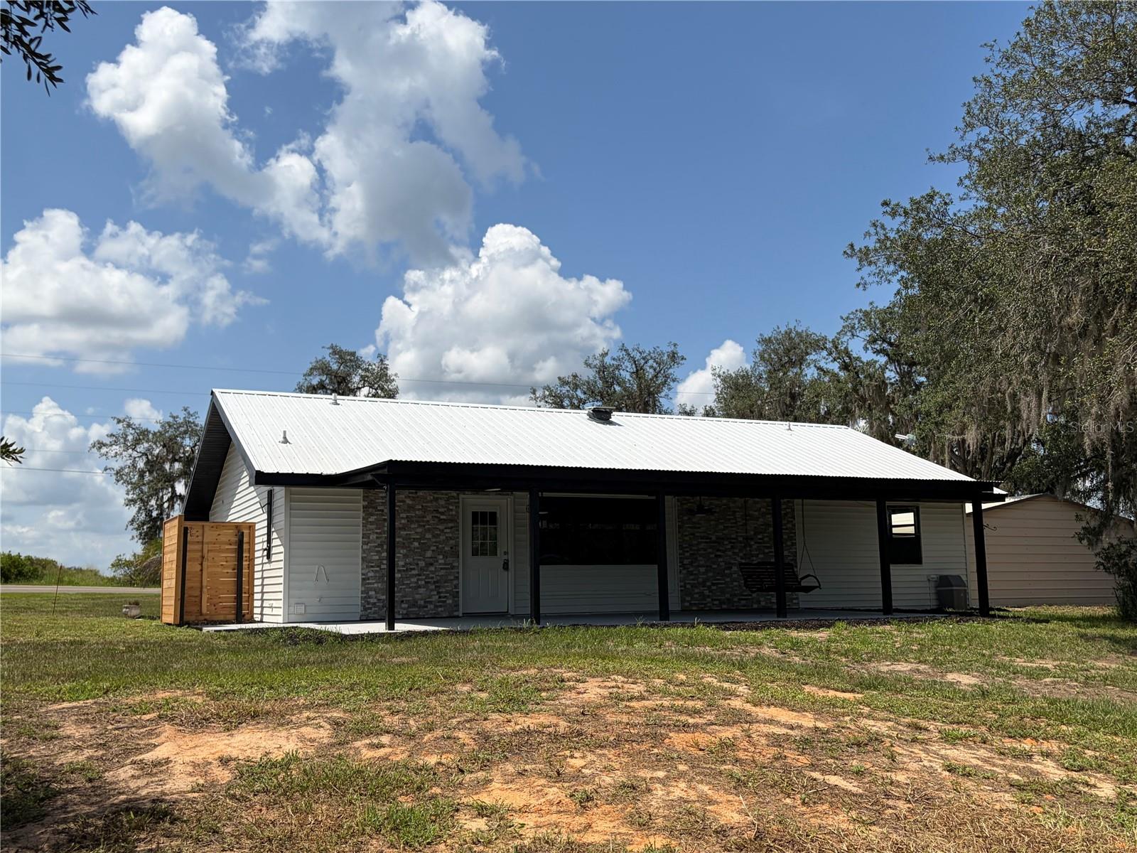 GOLDENBOUGH T A YARNELL - Residential