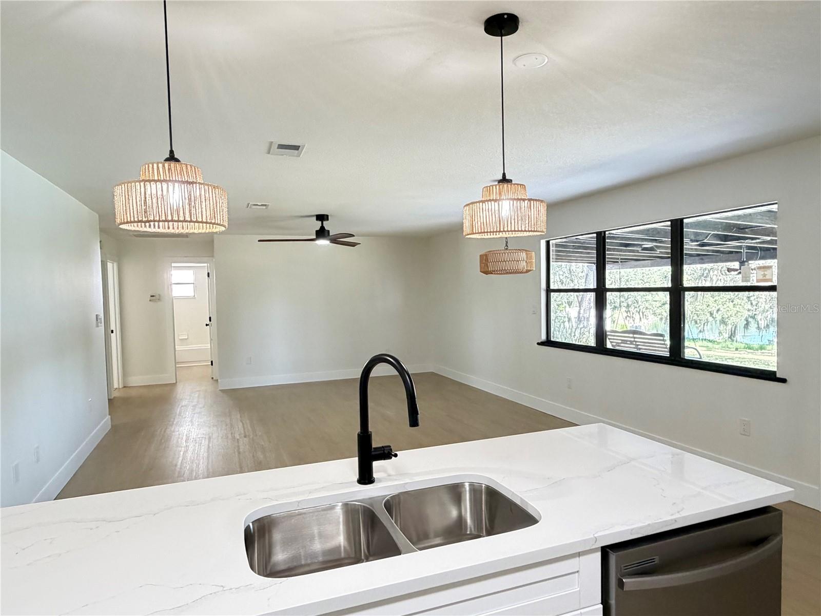 GOLDENBOUGH T A YARNELL - Residential