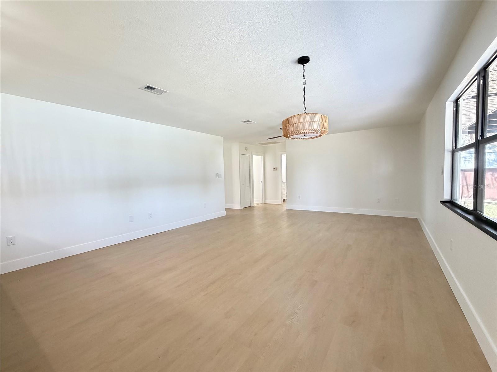 GOLDENBOUGH T A YARNELL - Residential