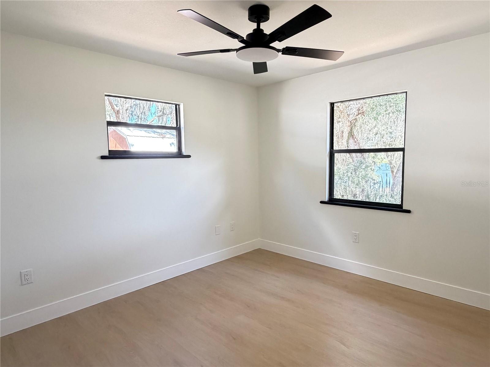 GOLDENBOUGH T A YARNELL - Residential