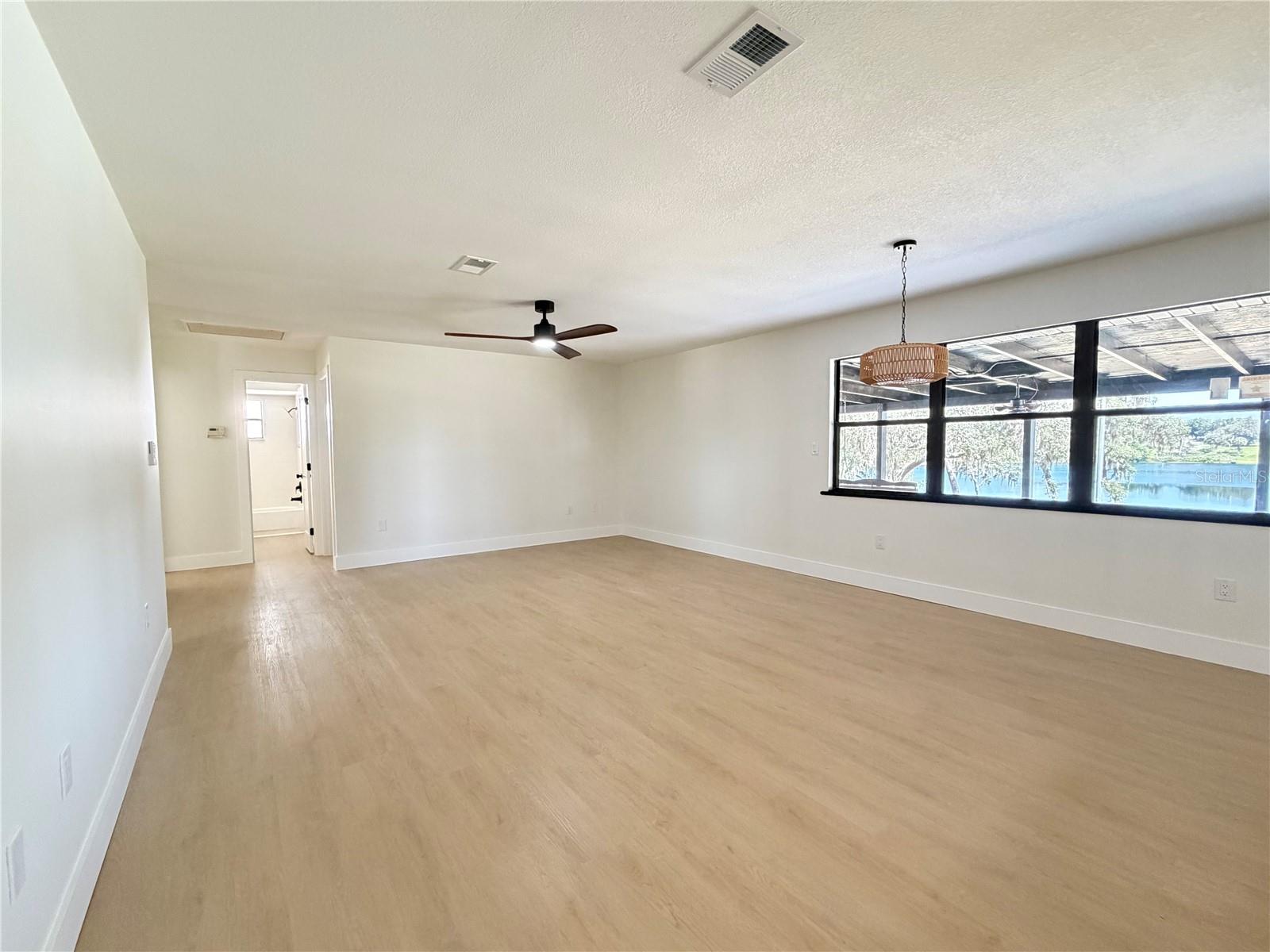 GOLDENBOUGH T A YARNELL - Residential