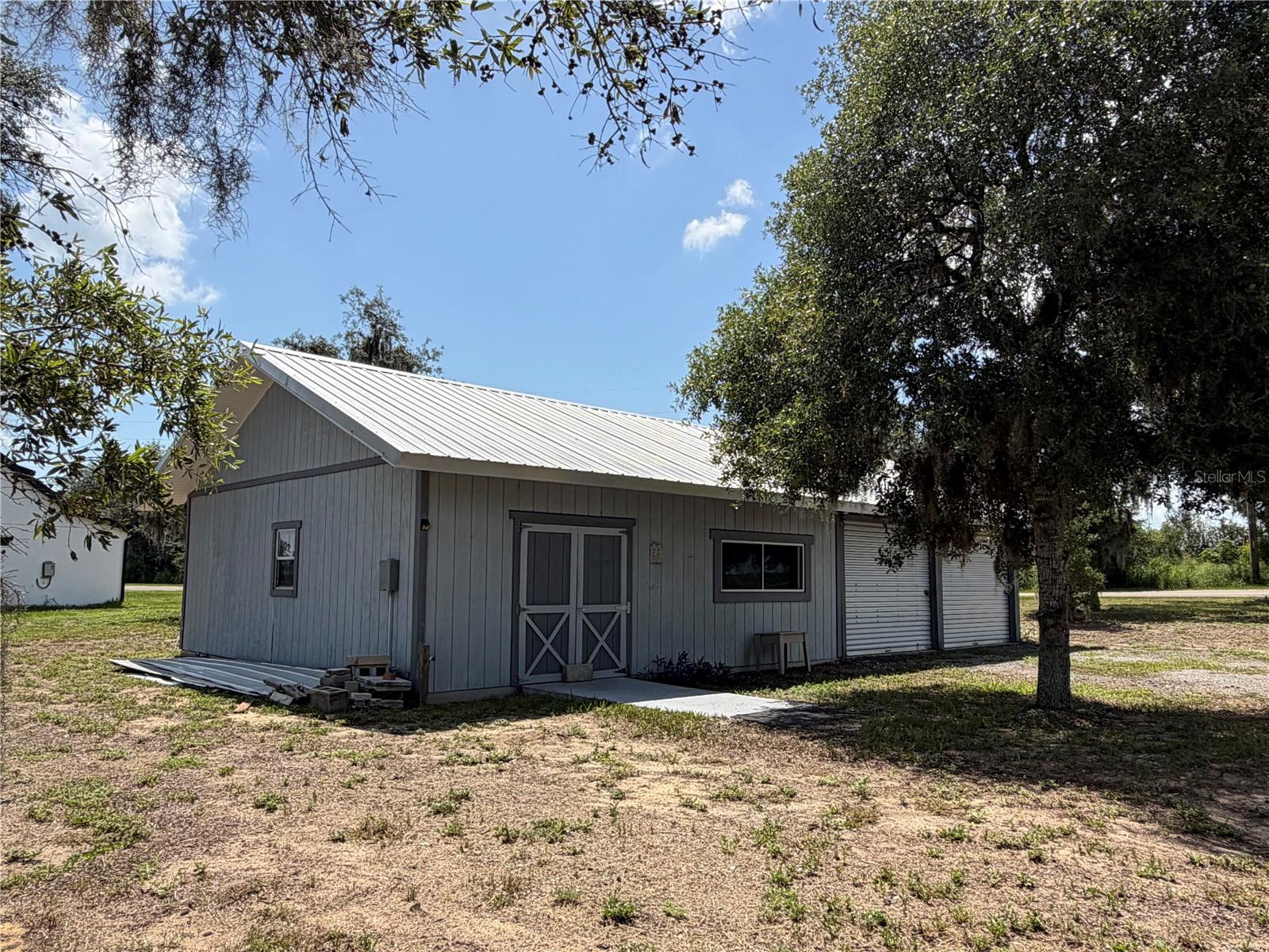 GOLDENBOUGH T A YARNELL - Residential