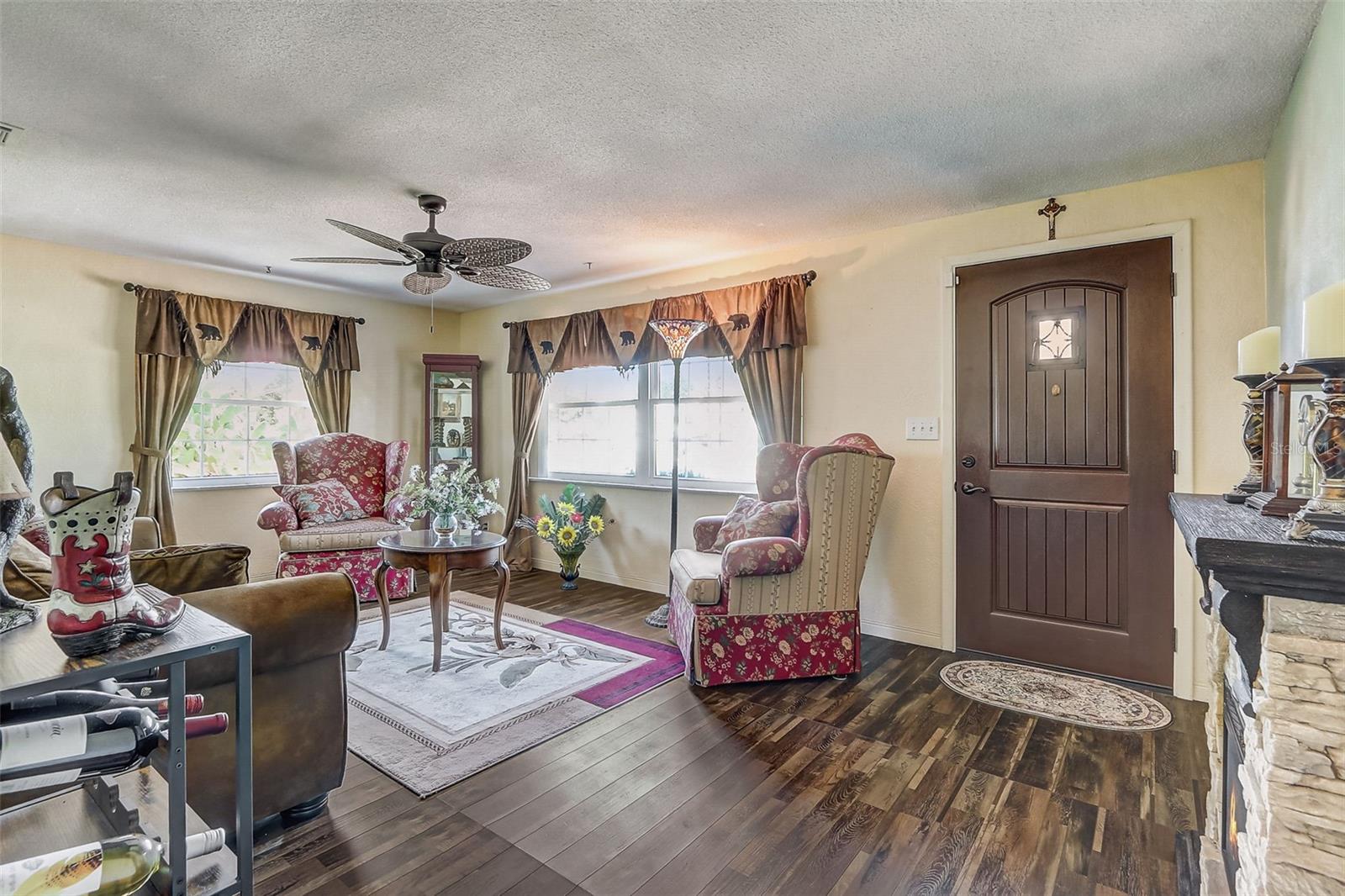 BAYWOOD REP - Residential