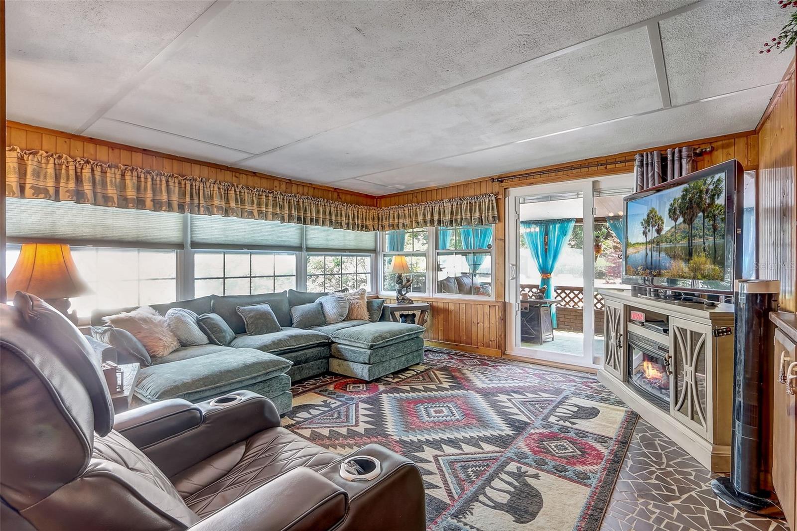 BAYWOOD REP - Residential