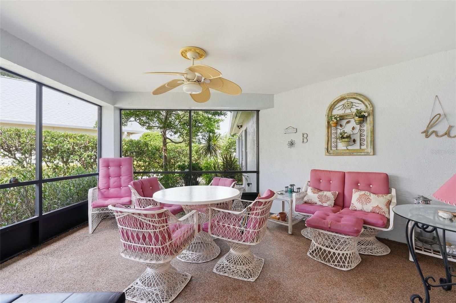 GOLF VIEW VILLAS CONDO 05 - Residential