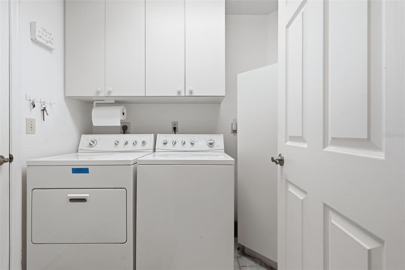 GOLF VIEW VILLAS CONDO 05 - Residential