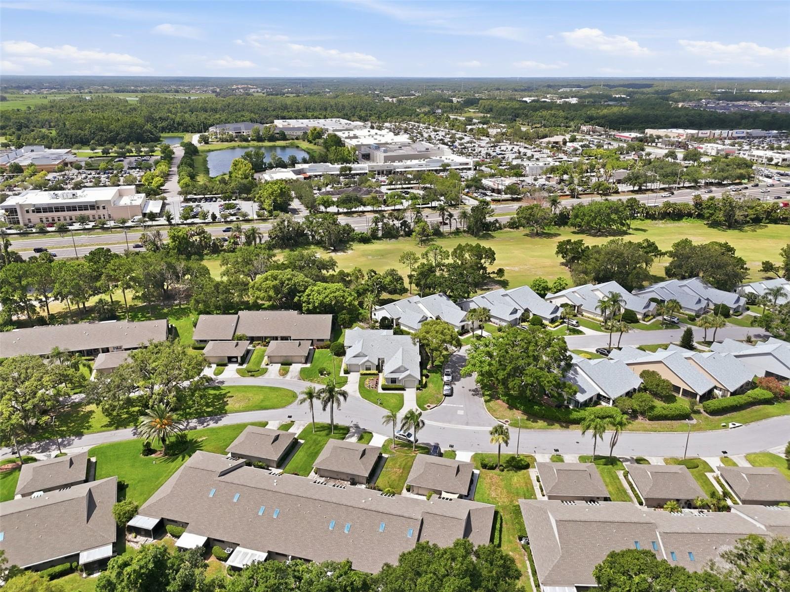 GOLF VIEW VILLAS CONDO 05 - Residential
