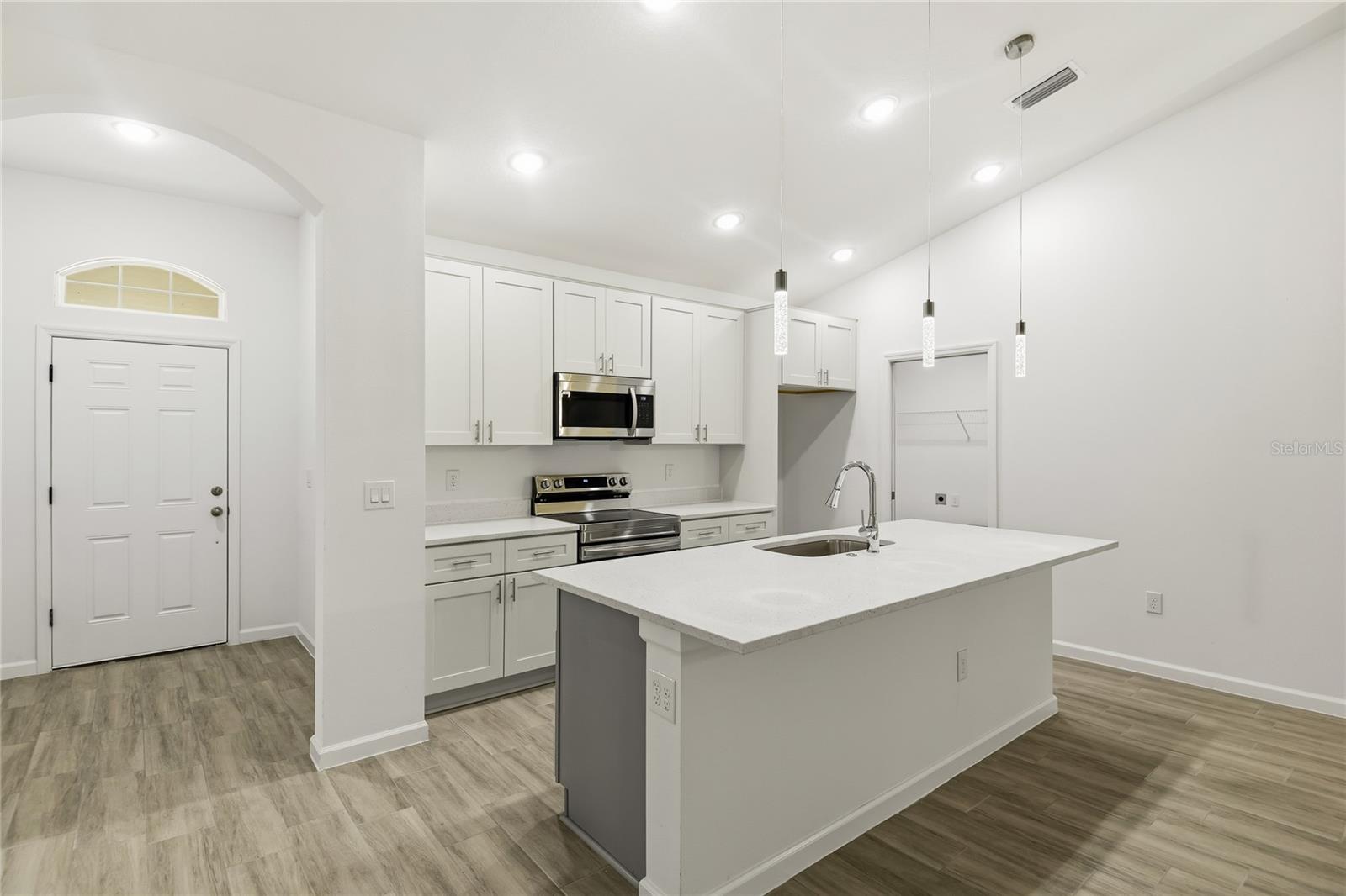 POINCIANA NBRHD 2 VILL 8 - Residential