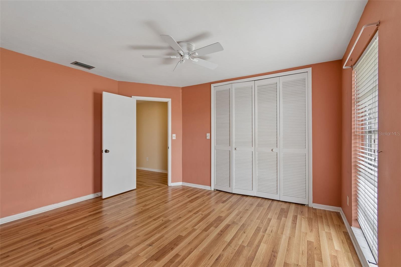 IMPERIAL POINT - Residential