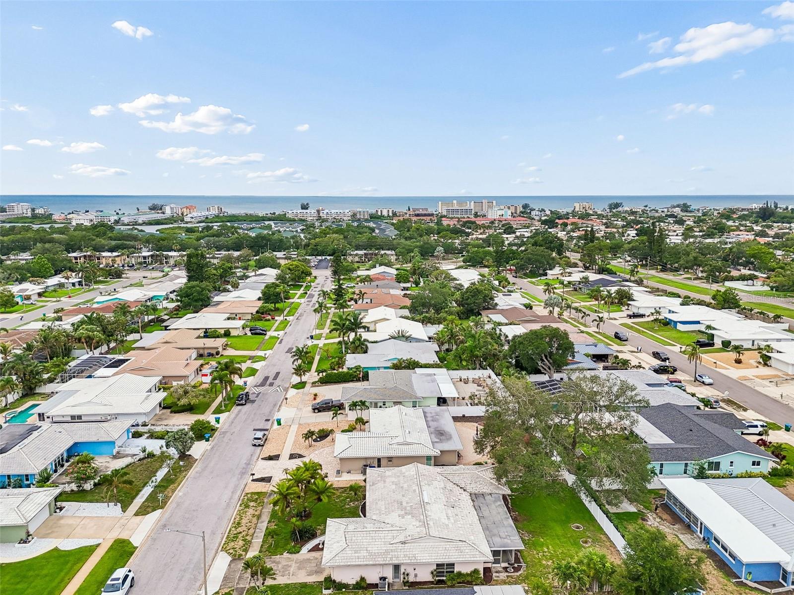 IMPERIAL POINT - Residential