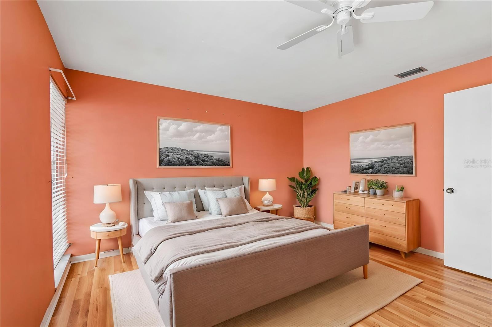 IMPERIAL POINT - Residential