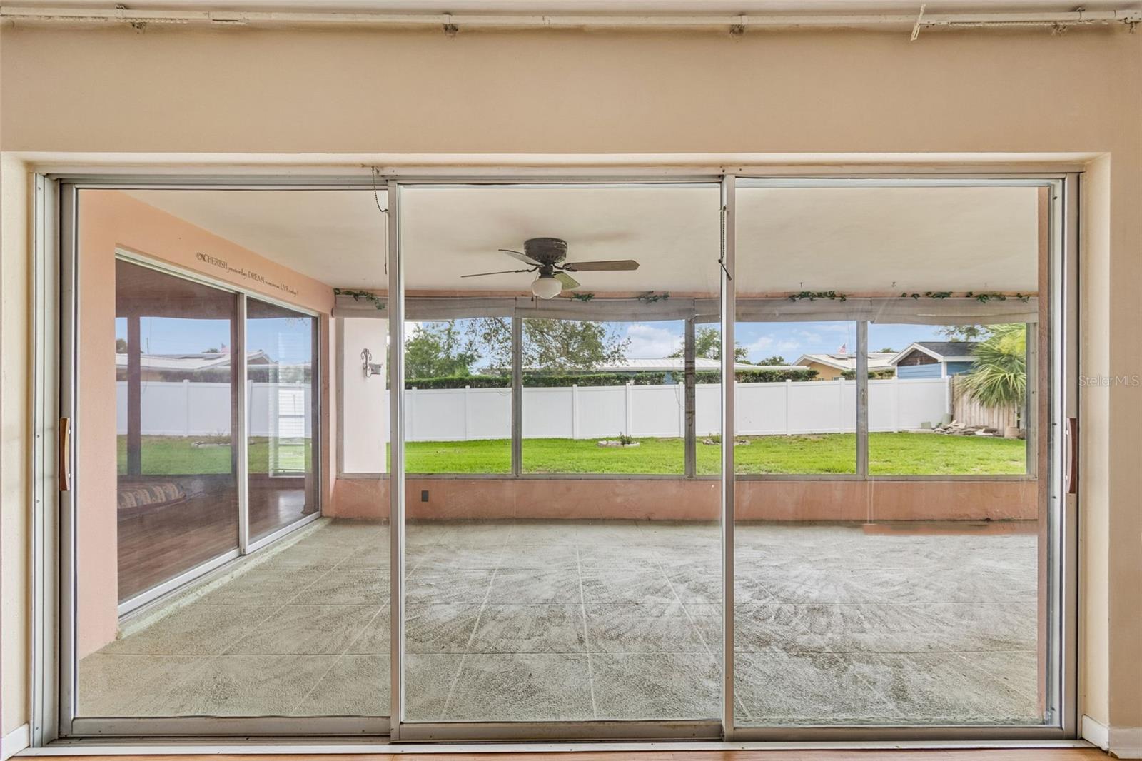IMPERIAL POINT - Residential