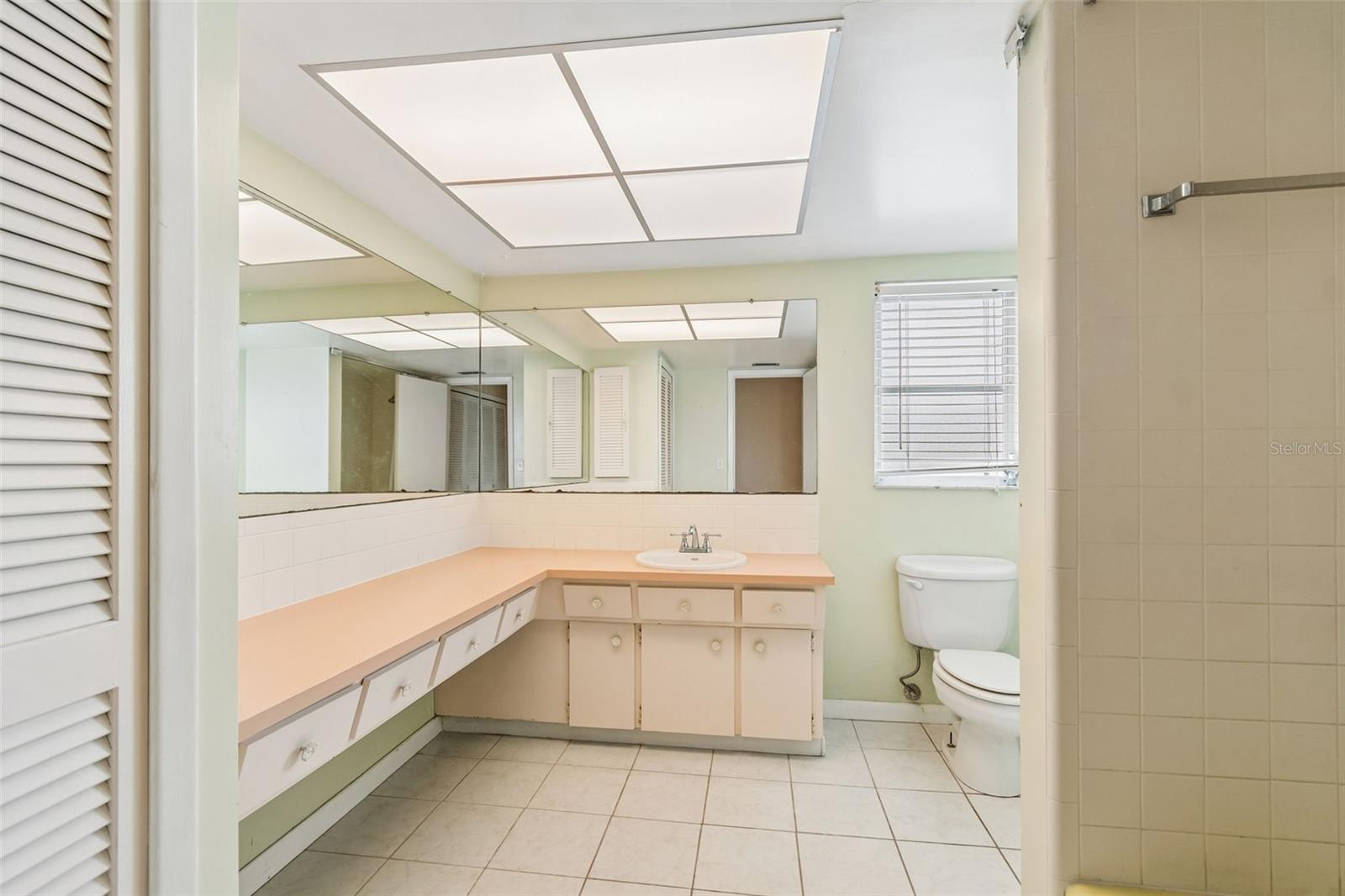IMPERIAL POINT - Residential