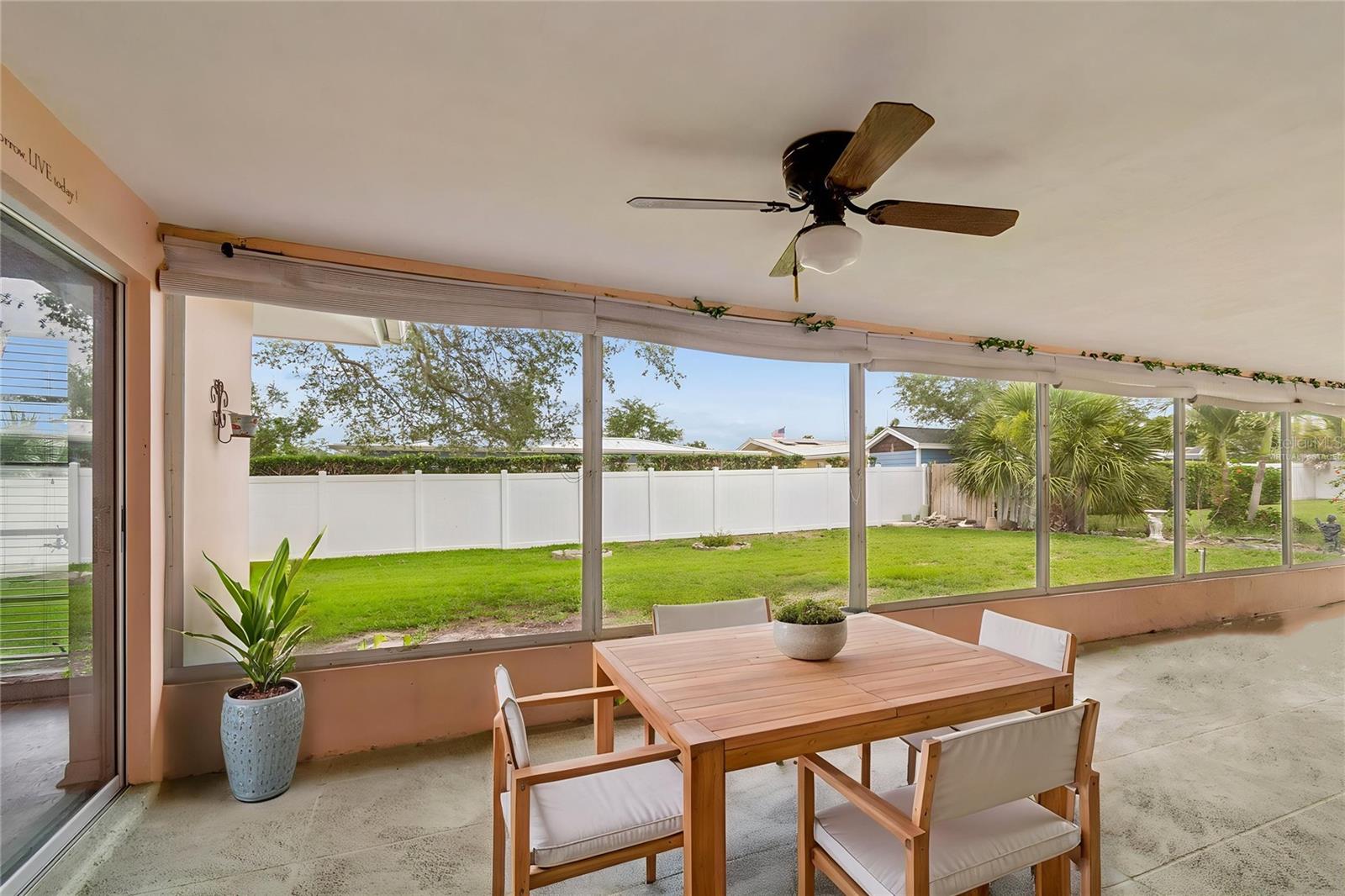 IMPERIAL POINT - Residential
