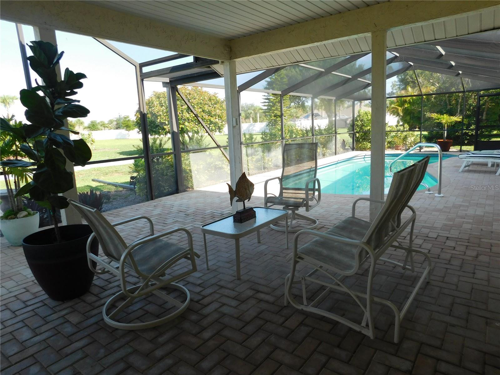 NORTH PORT CHARLOTTE COUNTRY CLUB - Residential