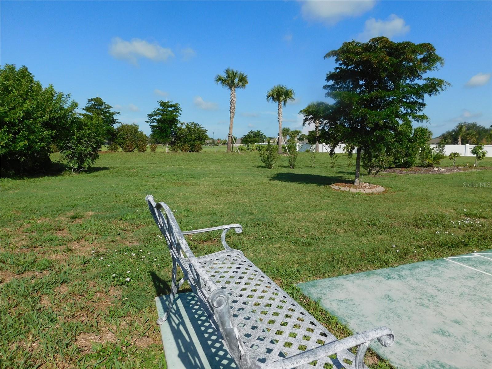NORTH PORT CHARLOTTE COUNTRY CLUB - Residential