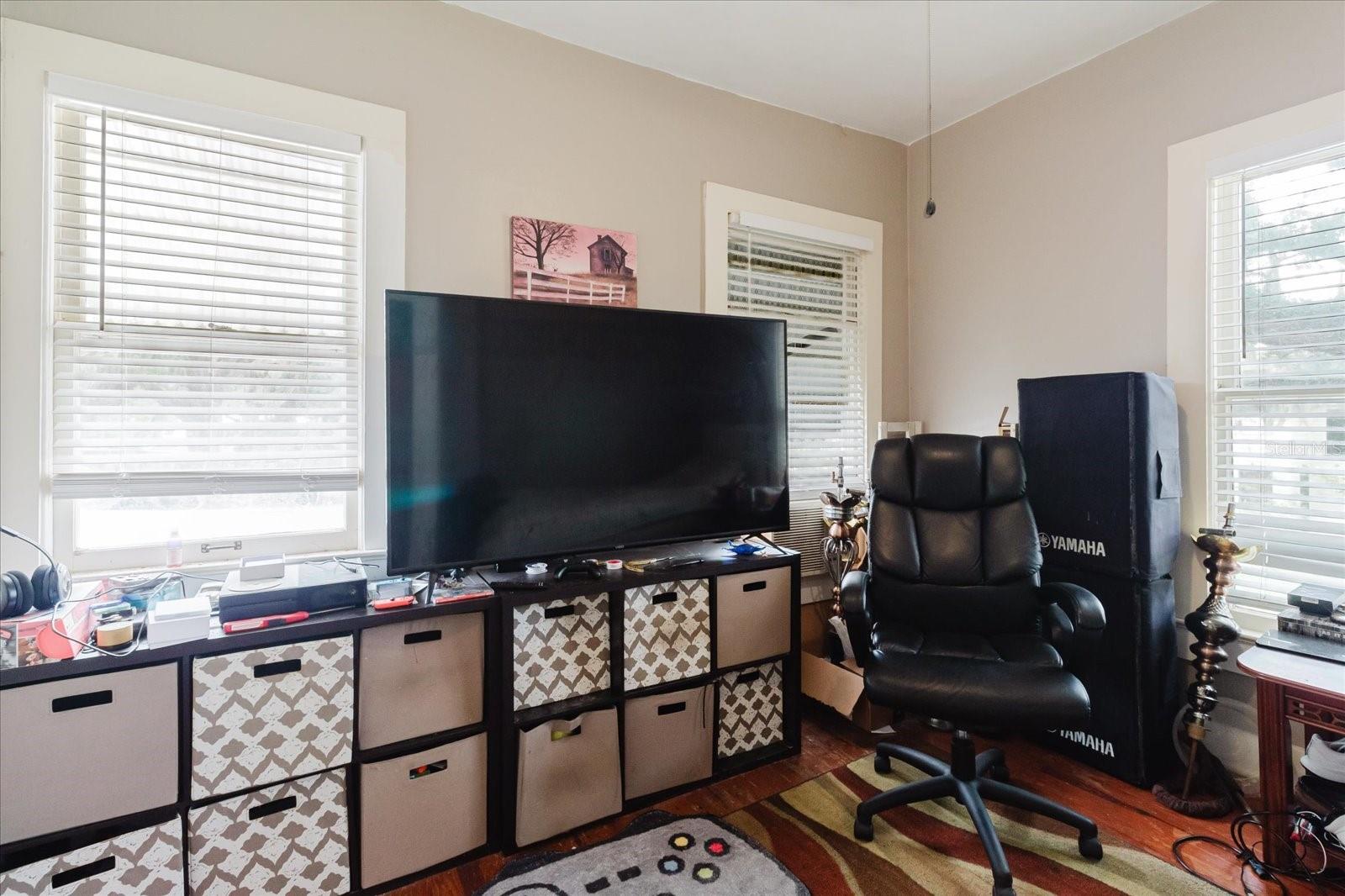 HEBB PROP - Residential