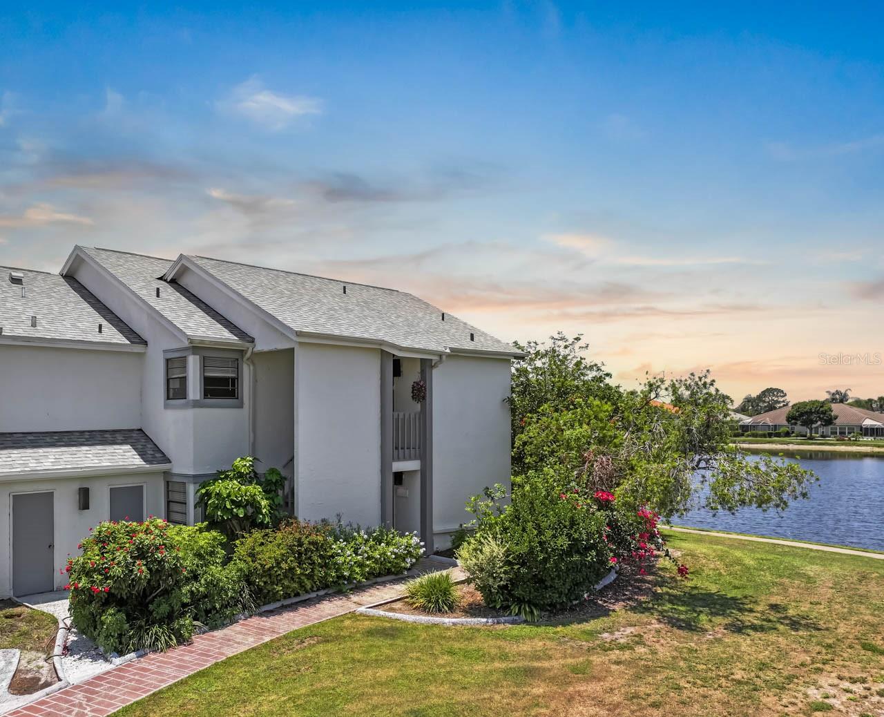 GOLF VILLAS OF SUN CITY CENTER - Residential