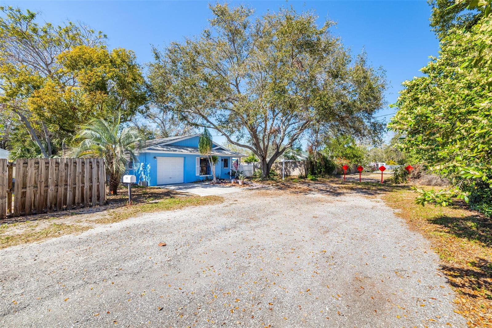 SUTHERLAND TOWN OF - Residential