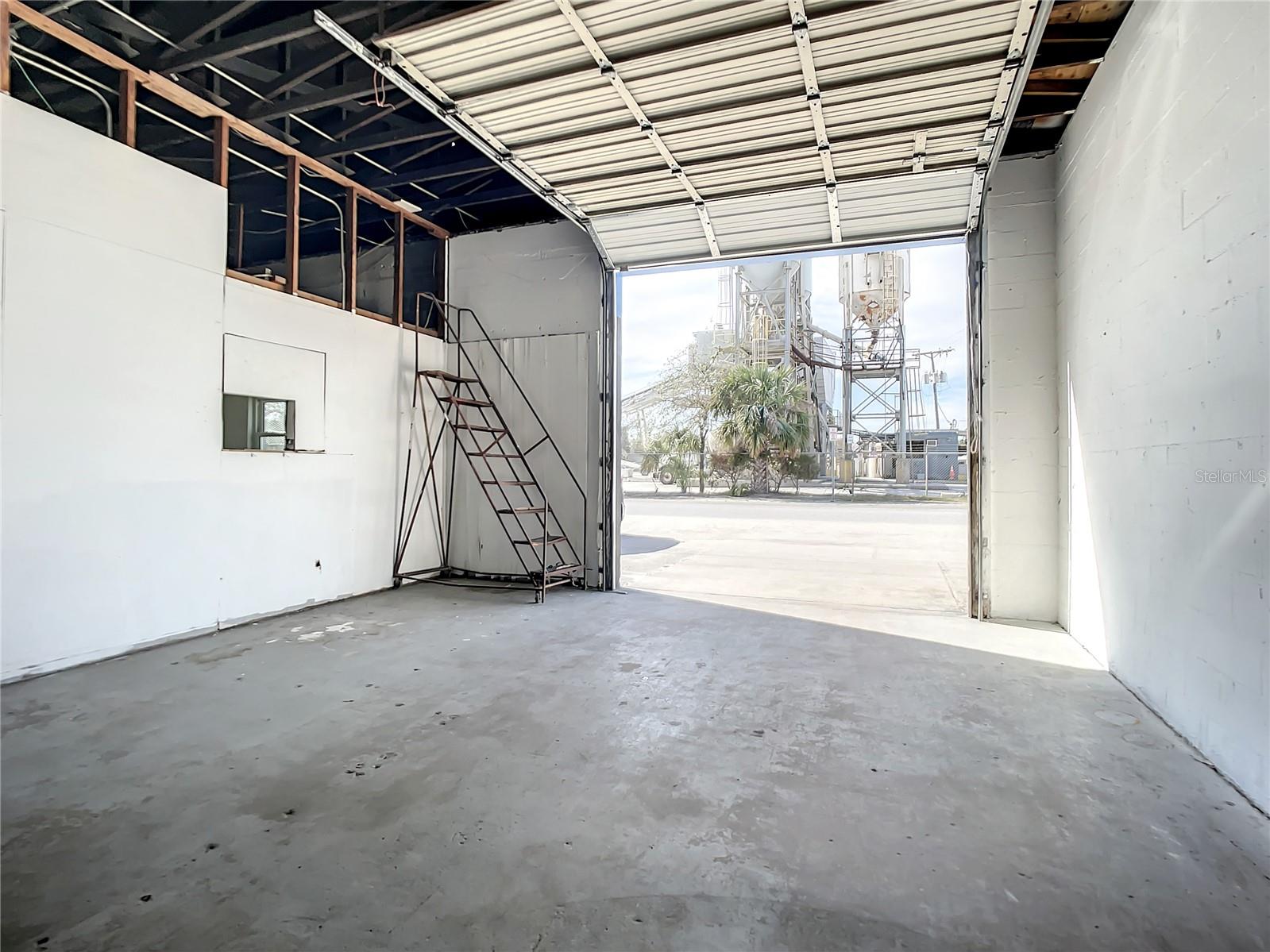 KINGSTON - Commercial Lease