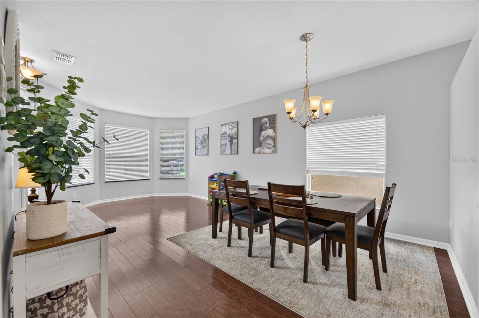 CLIFTON PARK - Residential