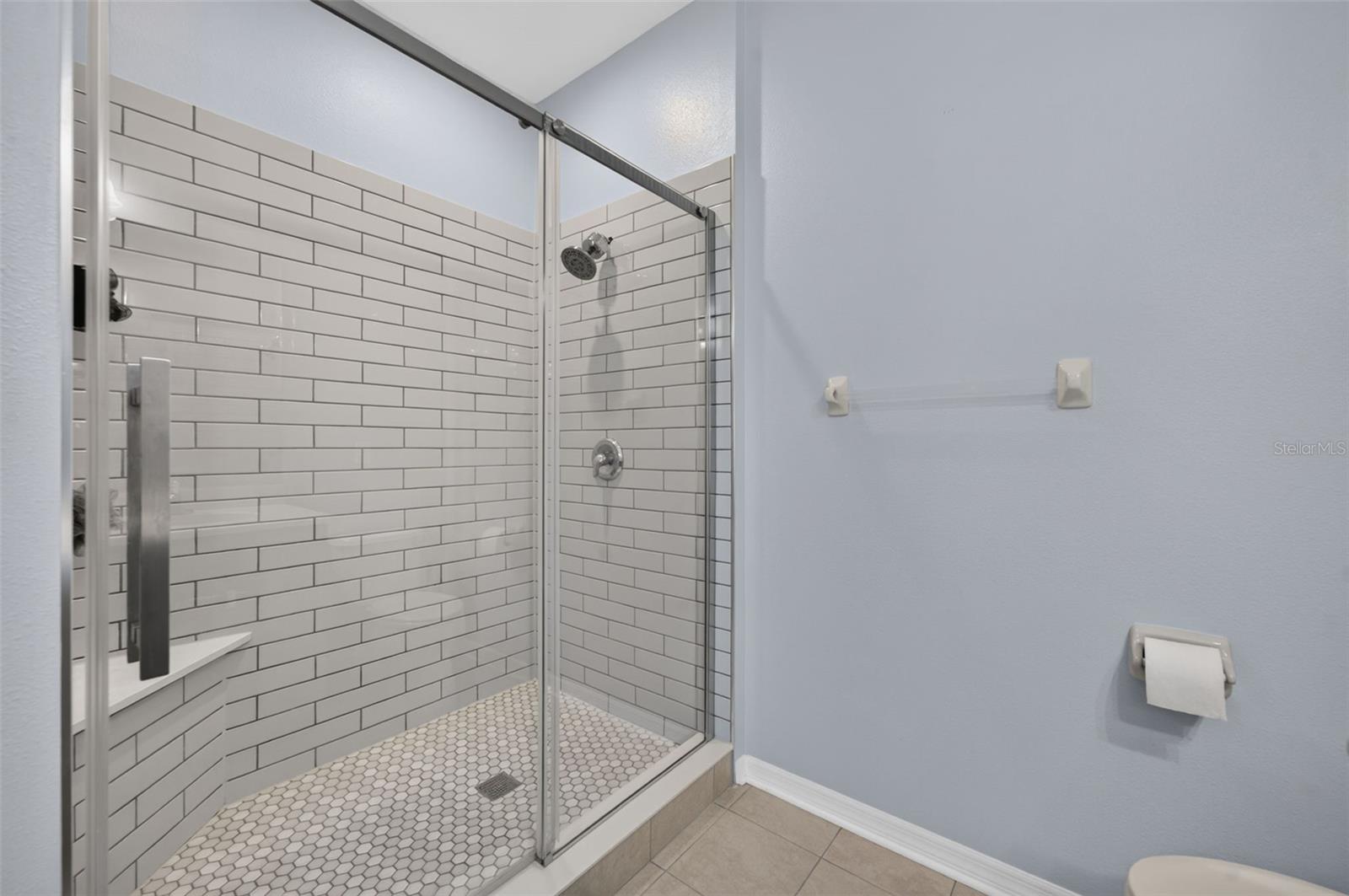 CLIFTON PARK - Residential