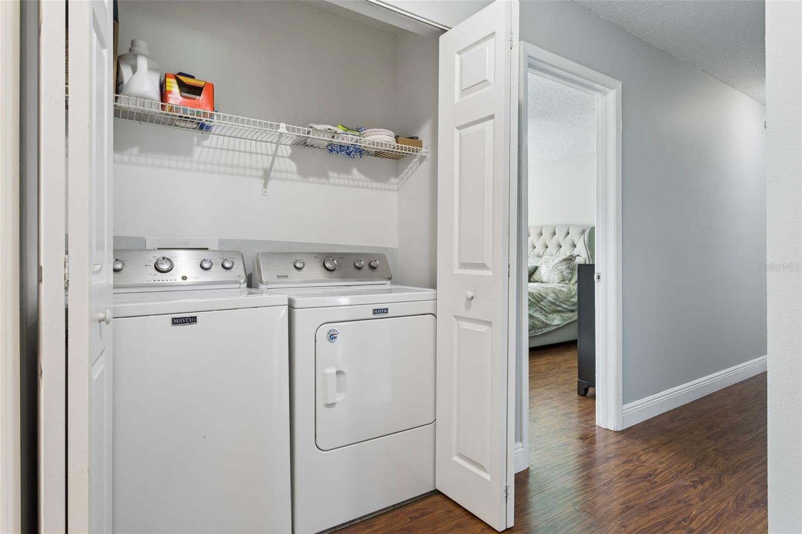 COUNTRY PLACE WEST UNIT V - Residential