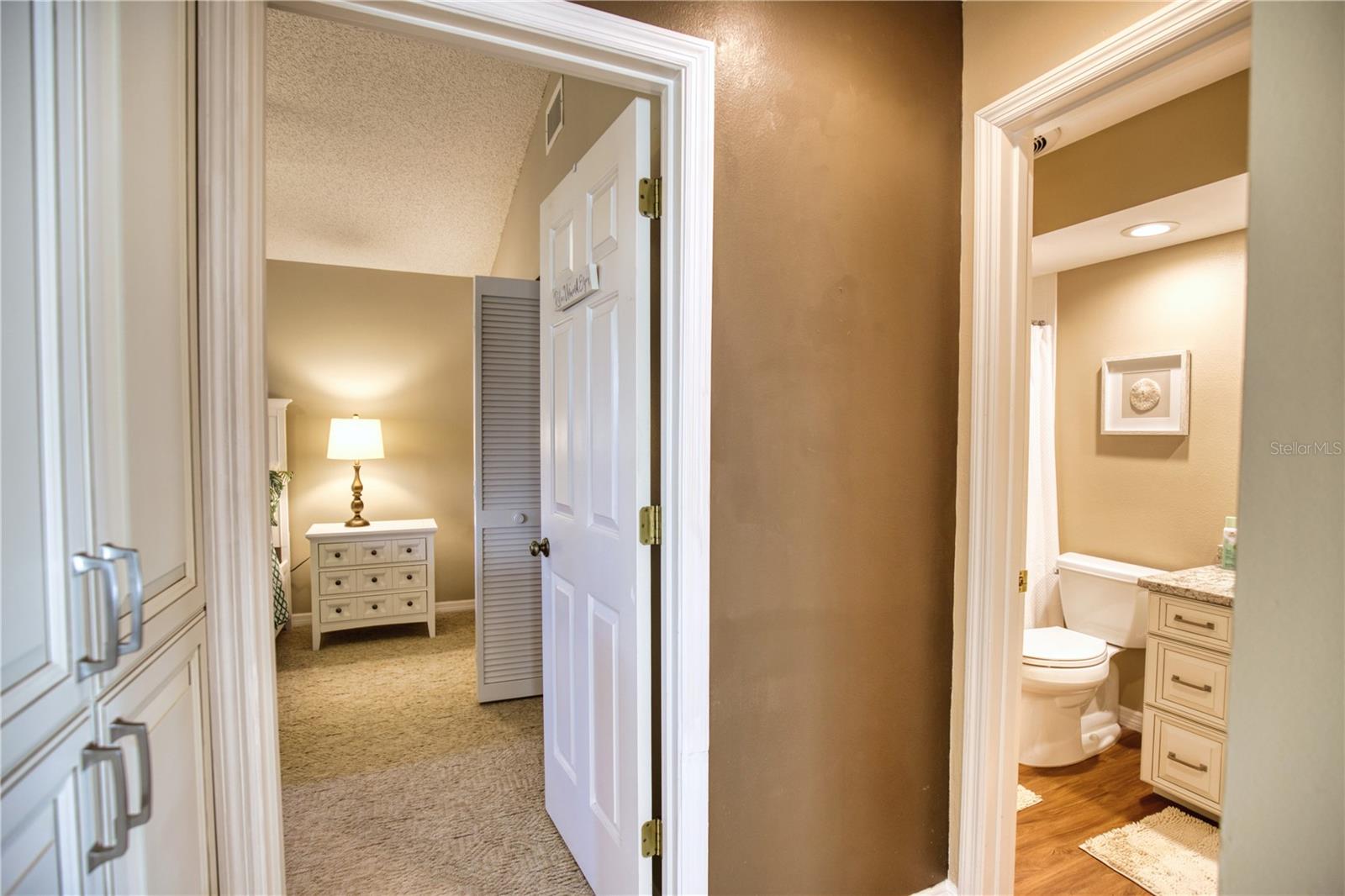 HARRINGTON LAKE - Residential Lease