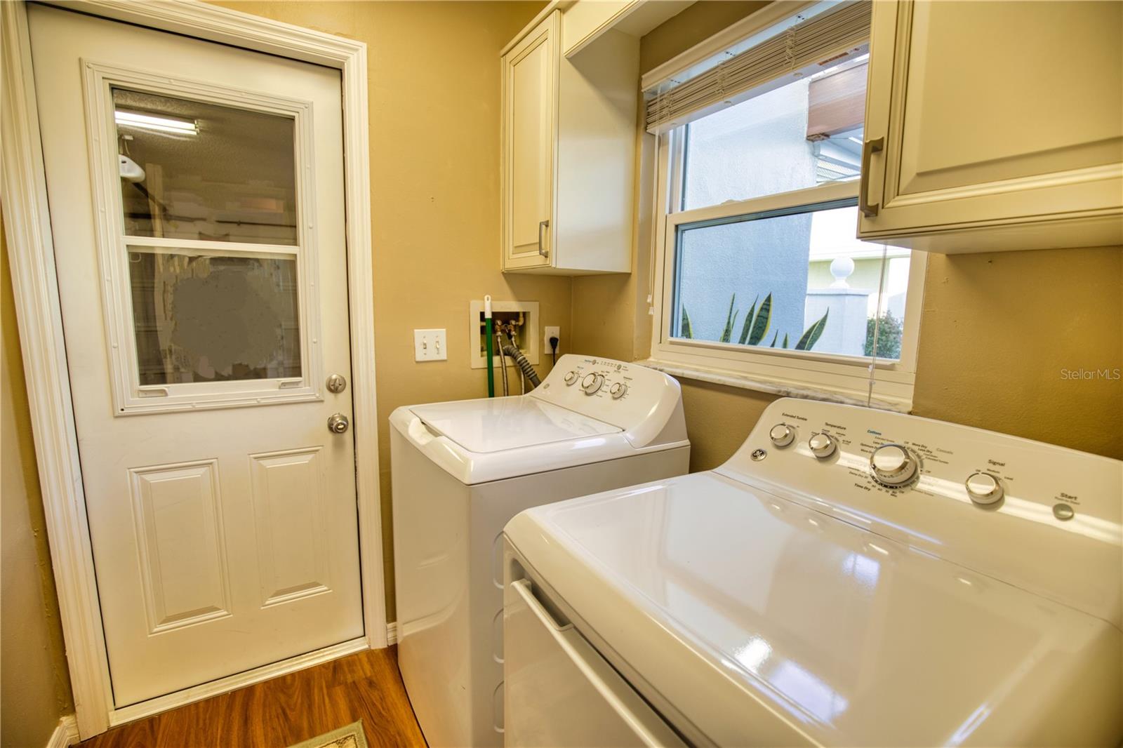 HARRINGTON LAKE - Residential Lease