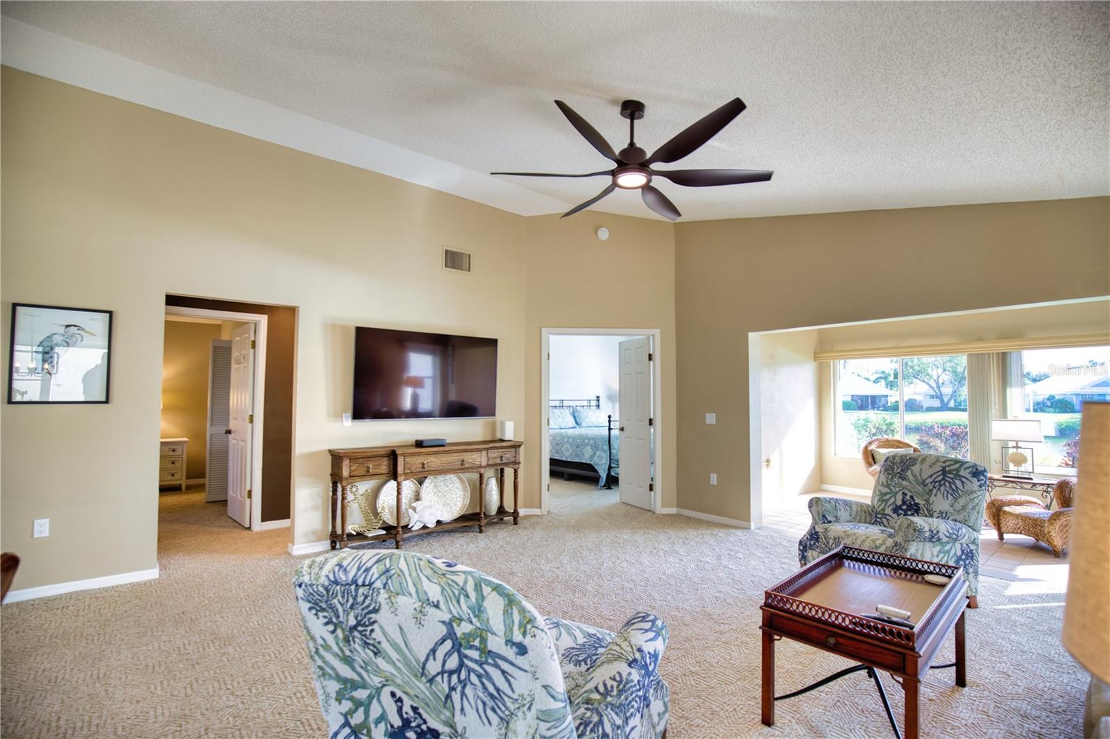 HARRINGTON LAKE - Residential Lease