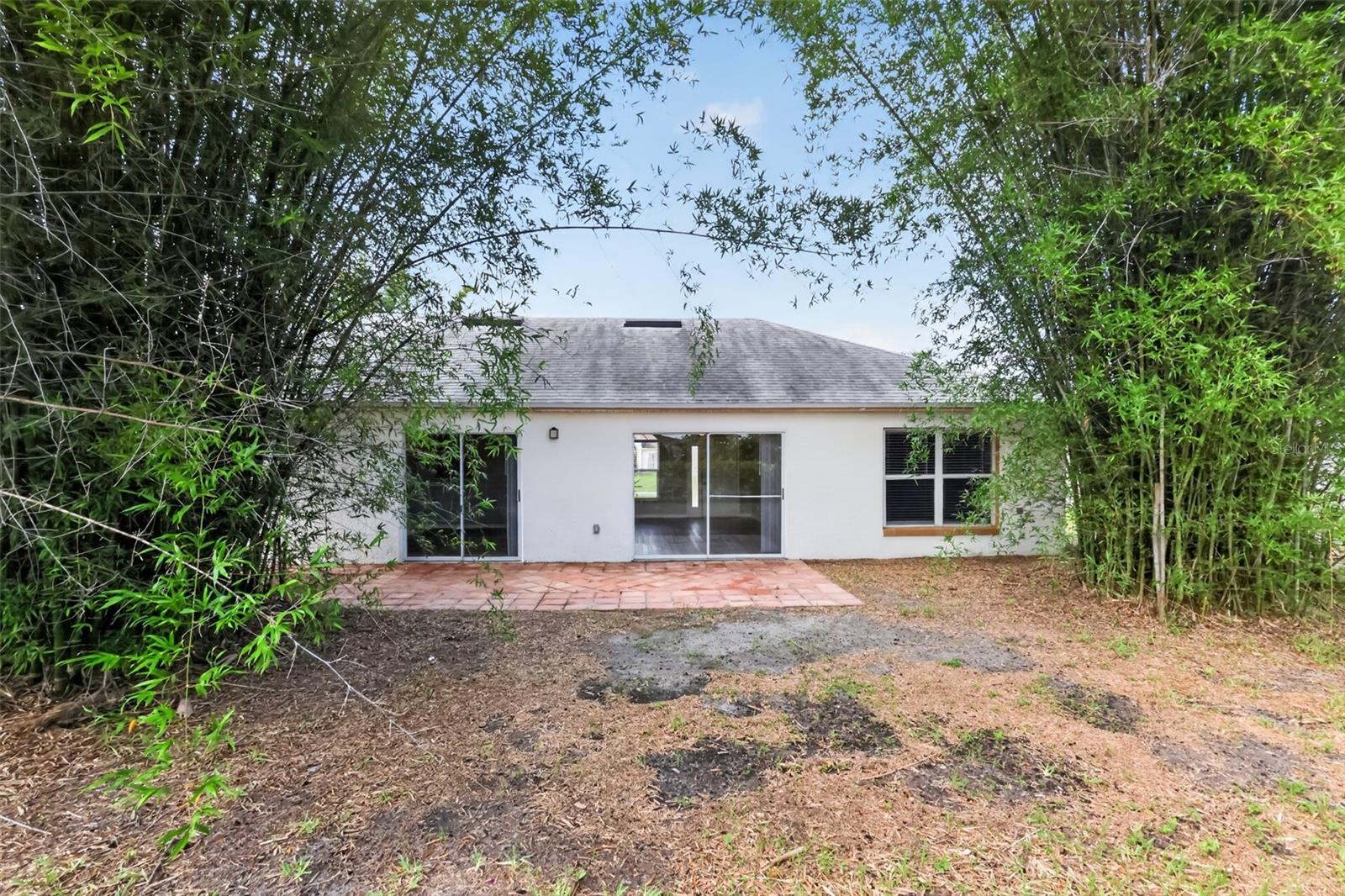 LAUREL RUN AT CRESCENT LAKES - Residential