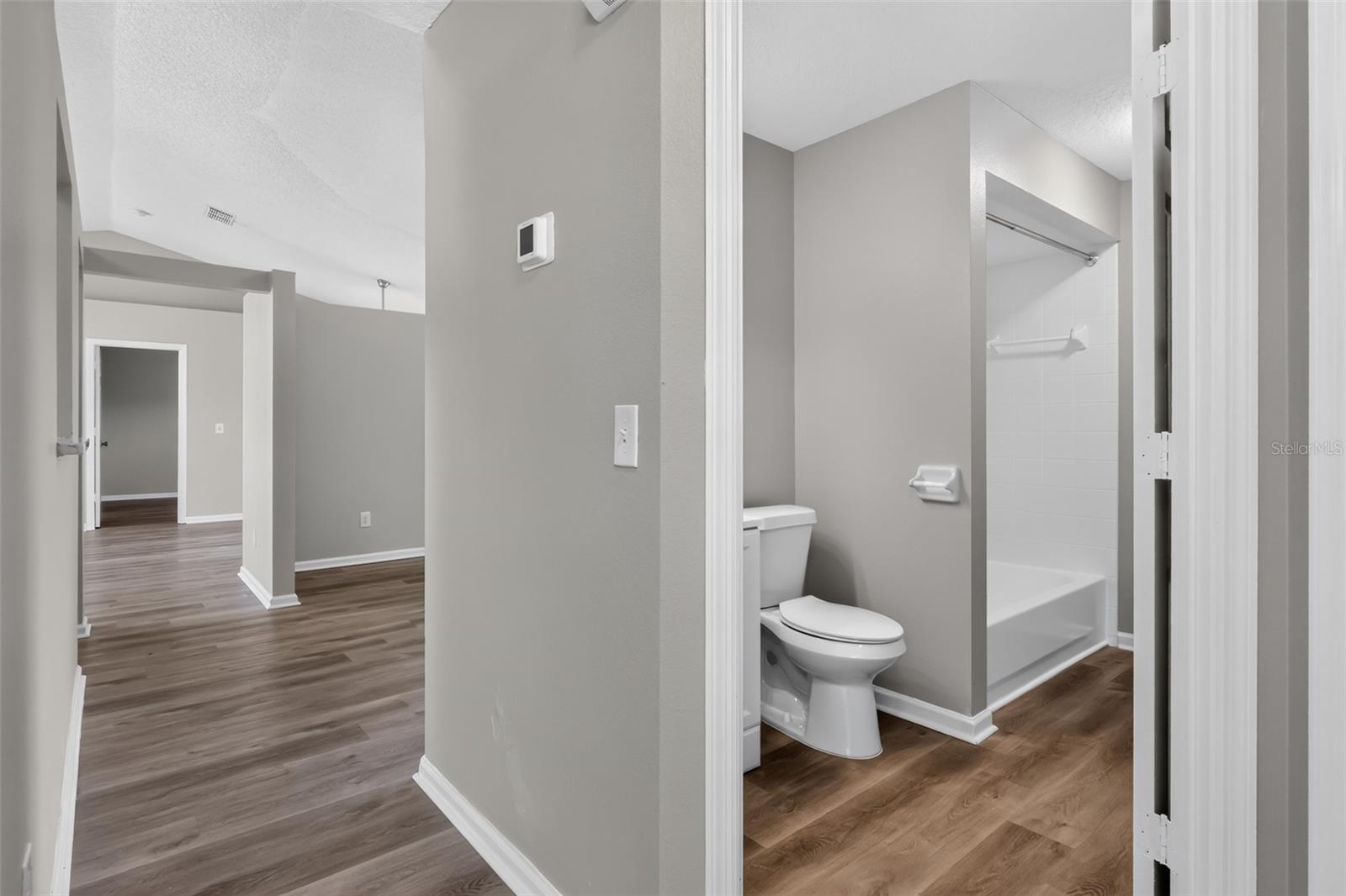 LAUREL RUN AT CRESCENT LAKES - Residential