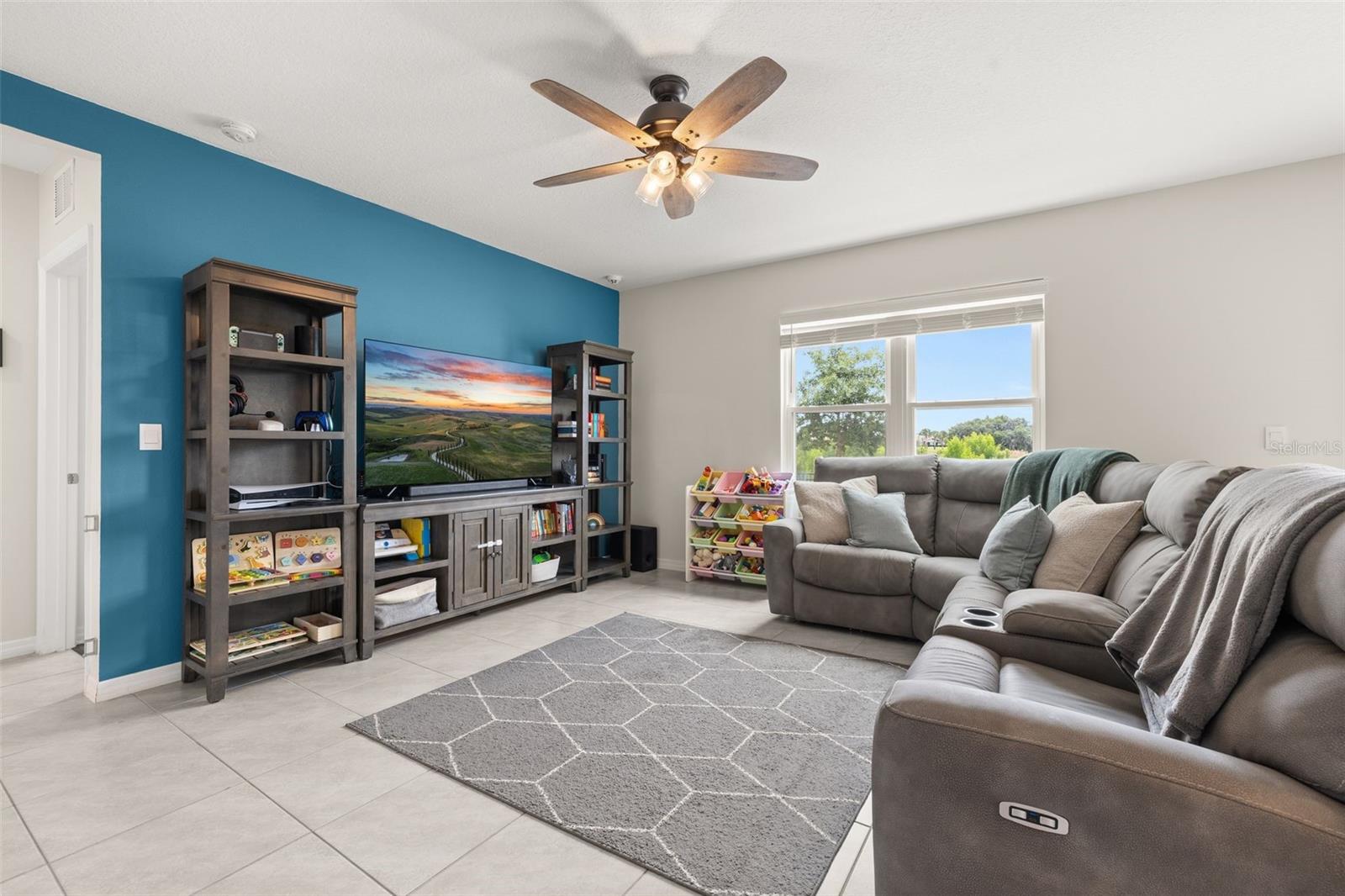 CHARLES COVE - Residential