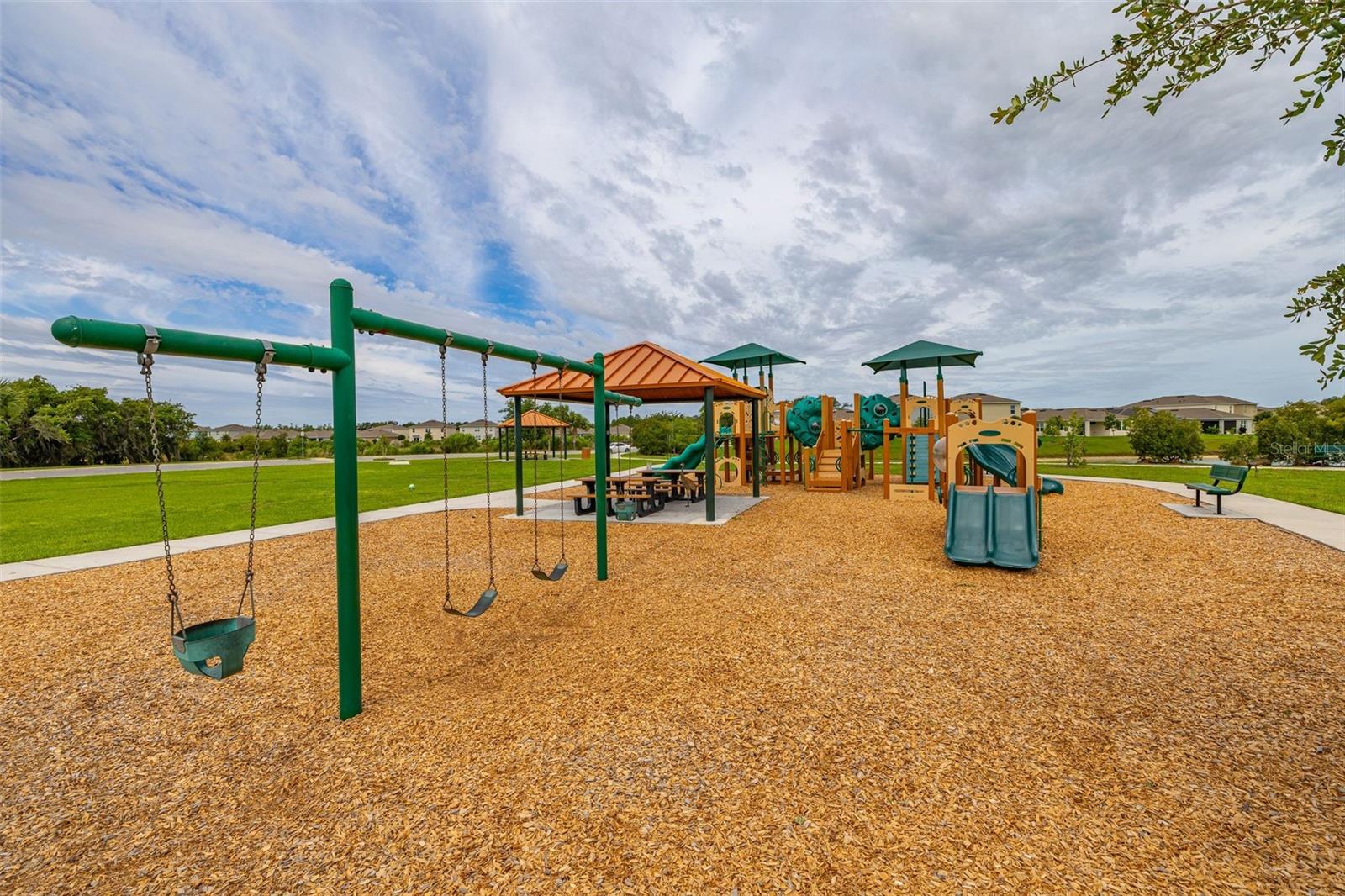 CHARLES COVE - Residential