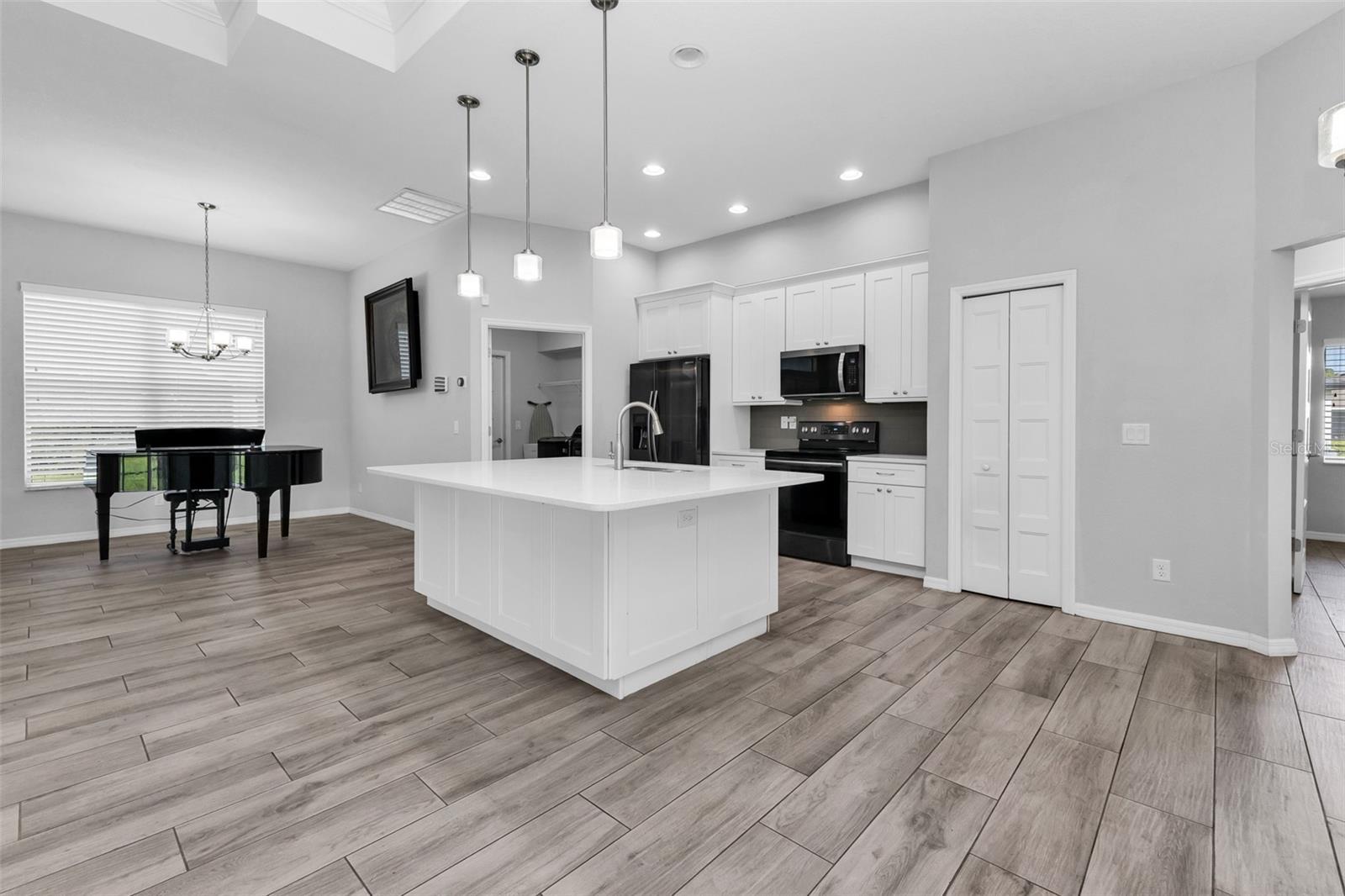 PORT CHARLOTTE SUB 25 - Residential