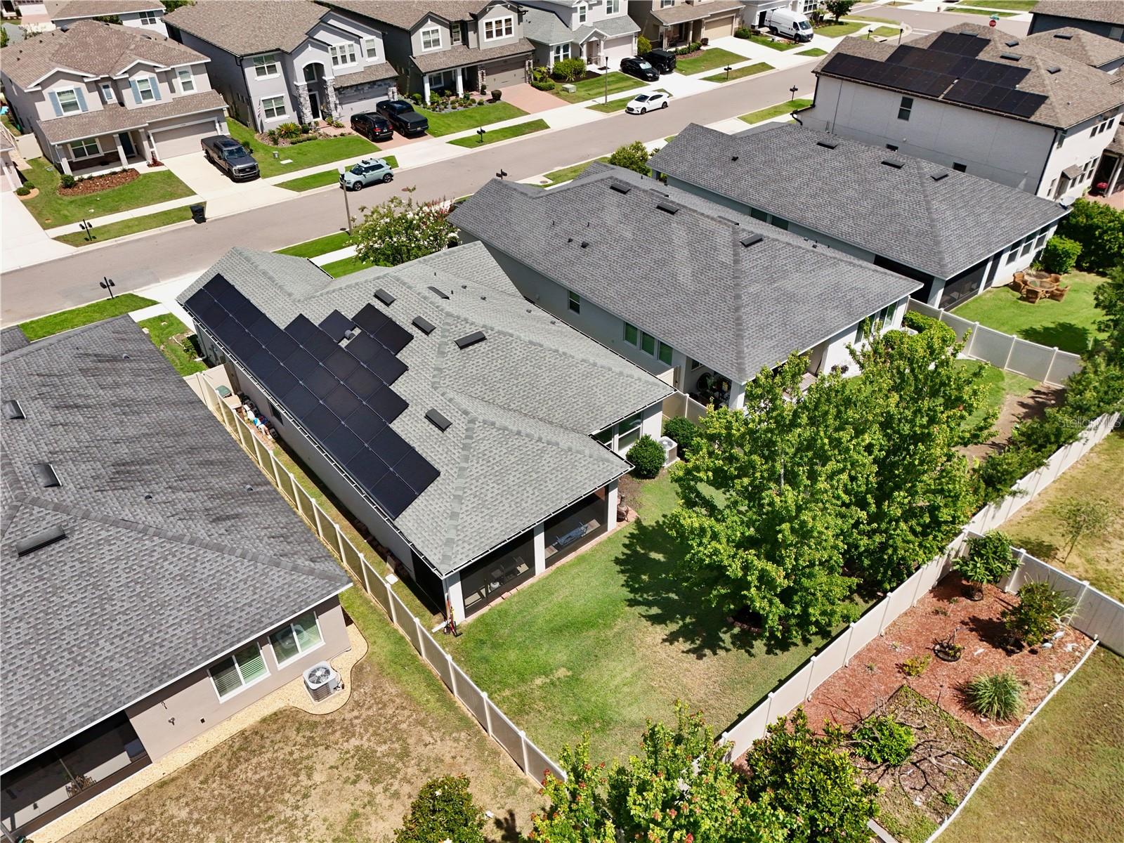 JOHNS LAKE LNDG PH 4 - Residential
