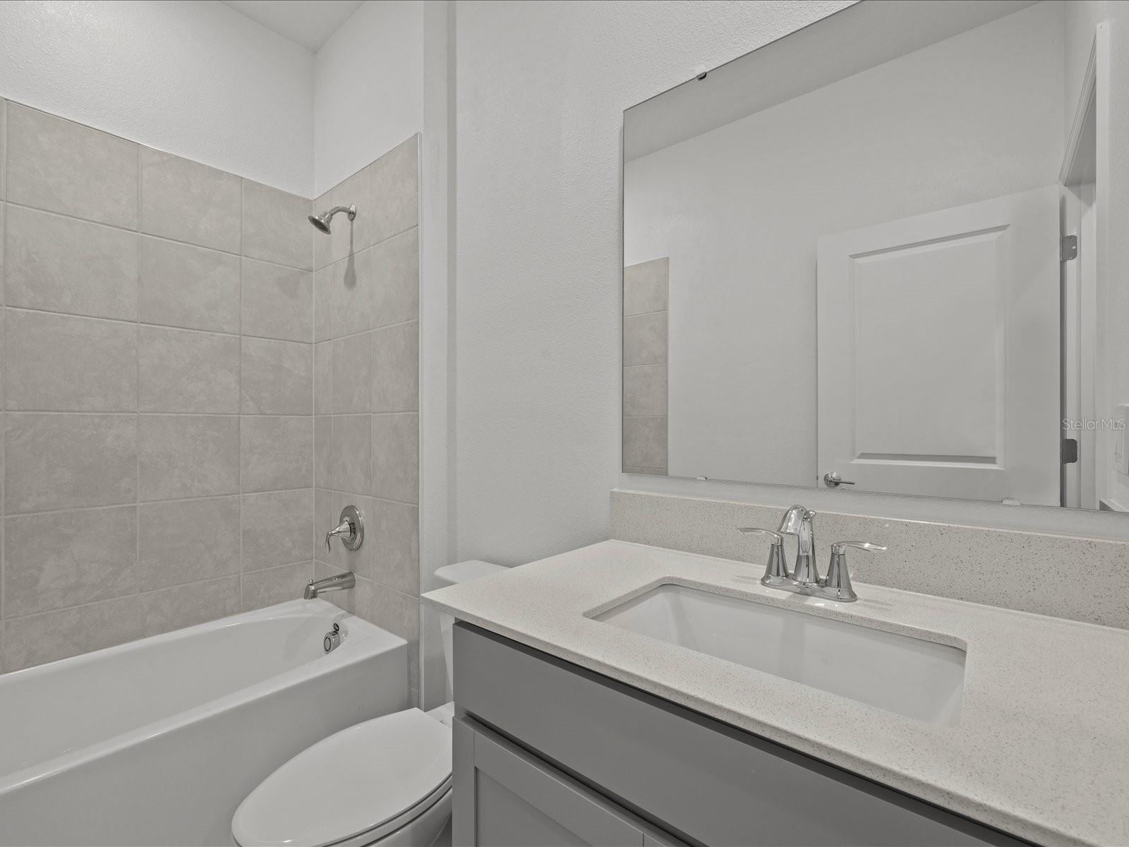 WELLNESS RDG PH 1-B - Residential Lease