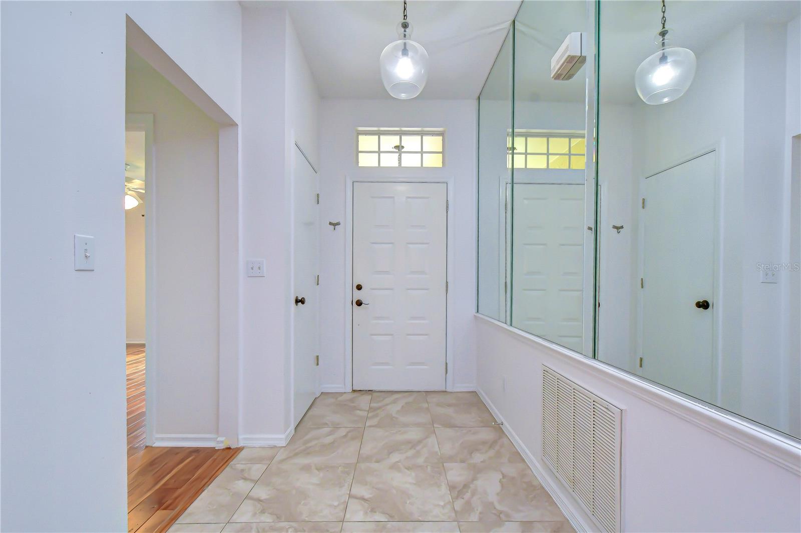MANCHESTER IV CONDO - Residential