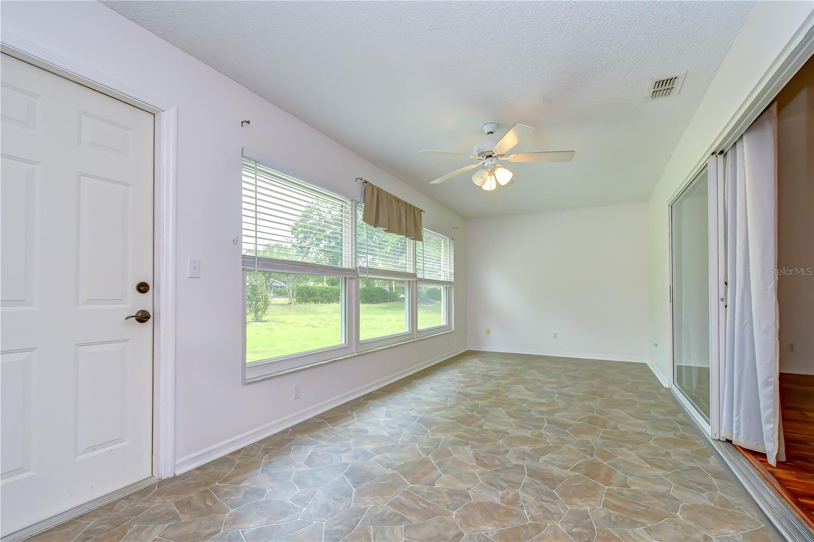 MANCHESTER IV CONDO - Residential