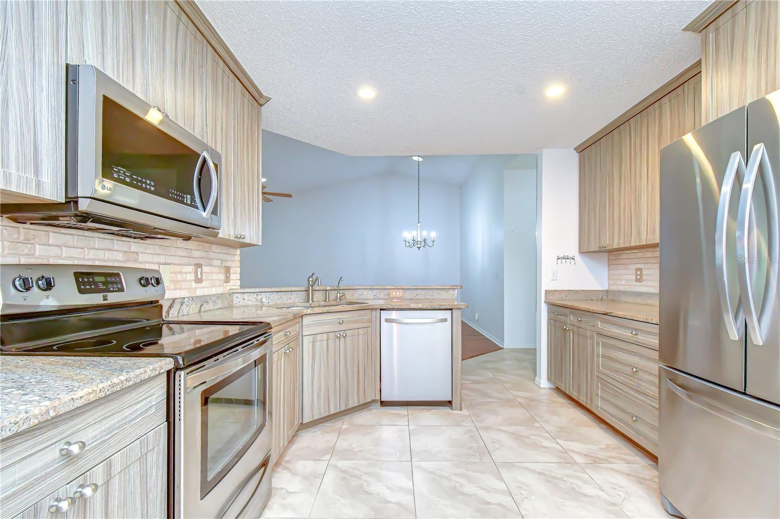 MANCHESTER IV CONDO - Residential